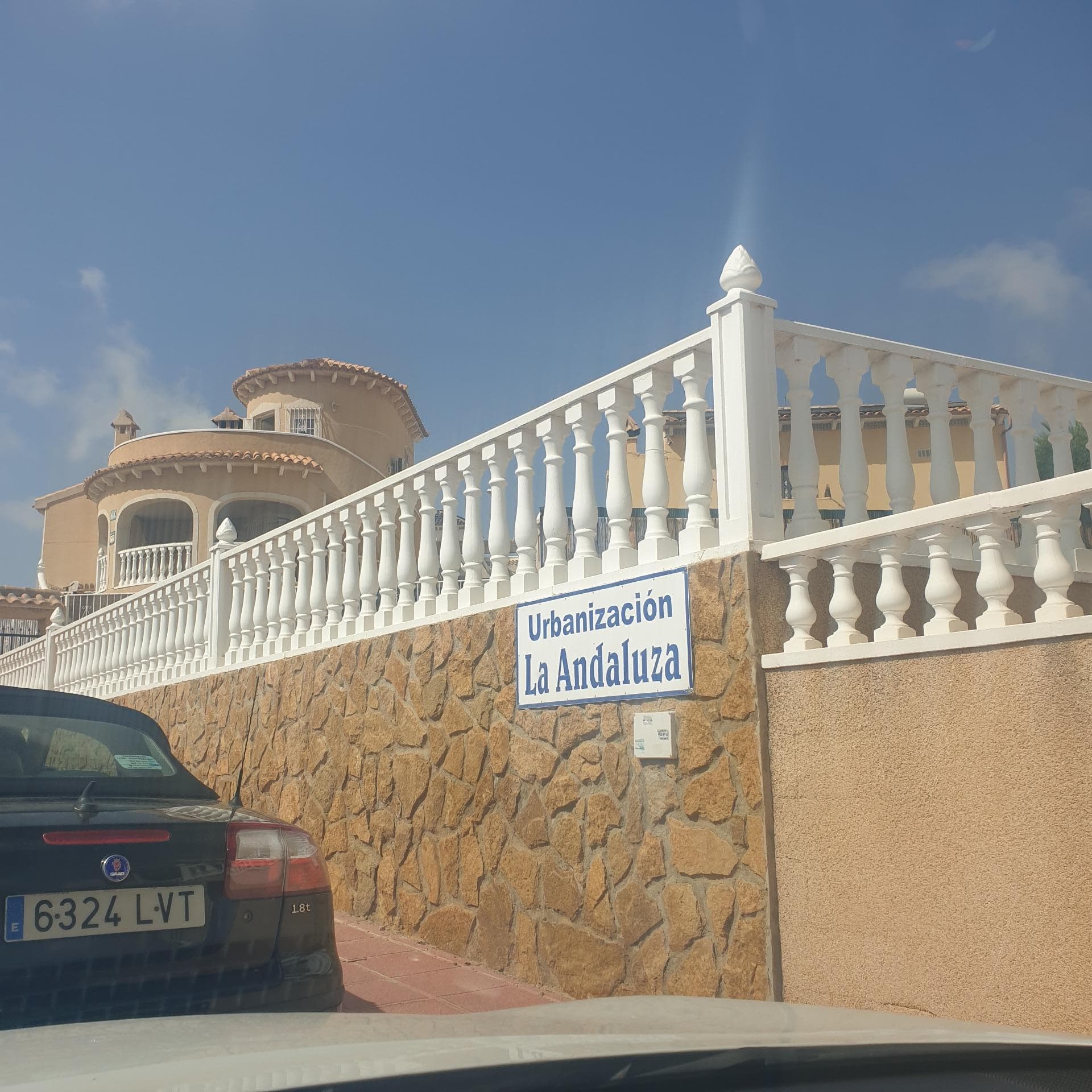 Apartamento Planta Media de 2 dormitorios en Orihuela Costa - 38
