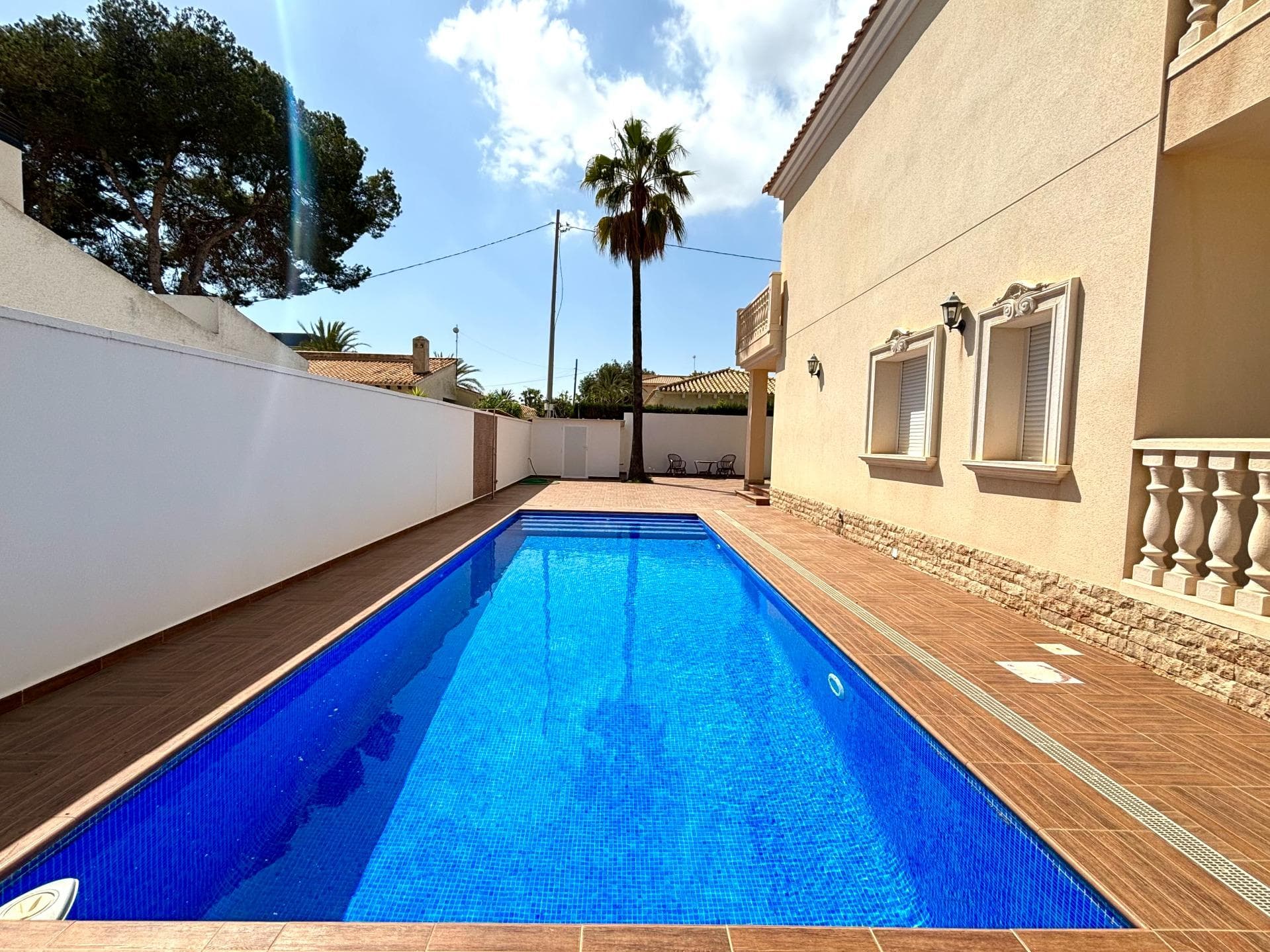 Vrijstaande Villa met 4 slaapkamers in Cabo Roig - 3
