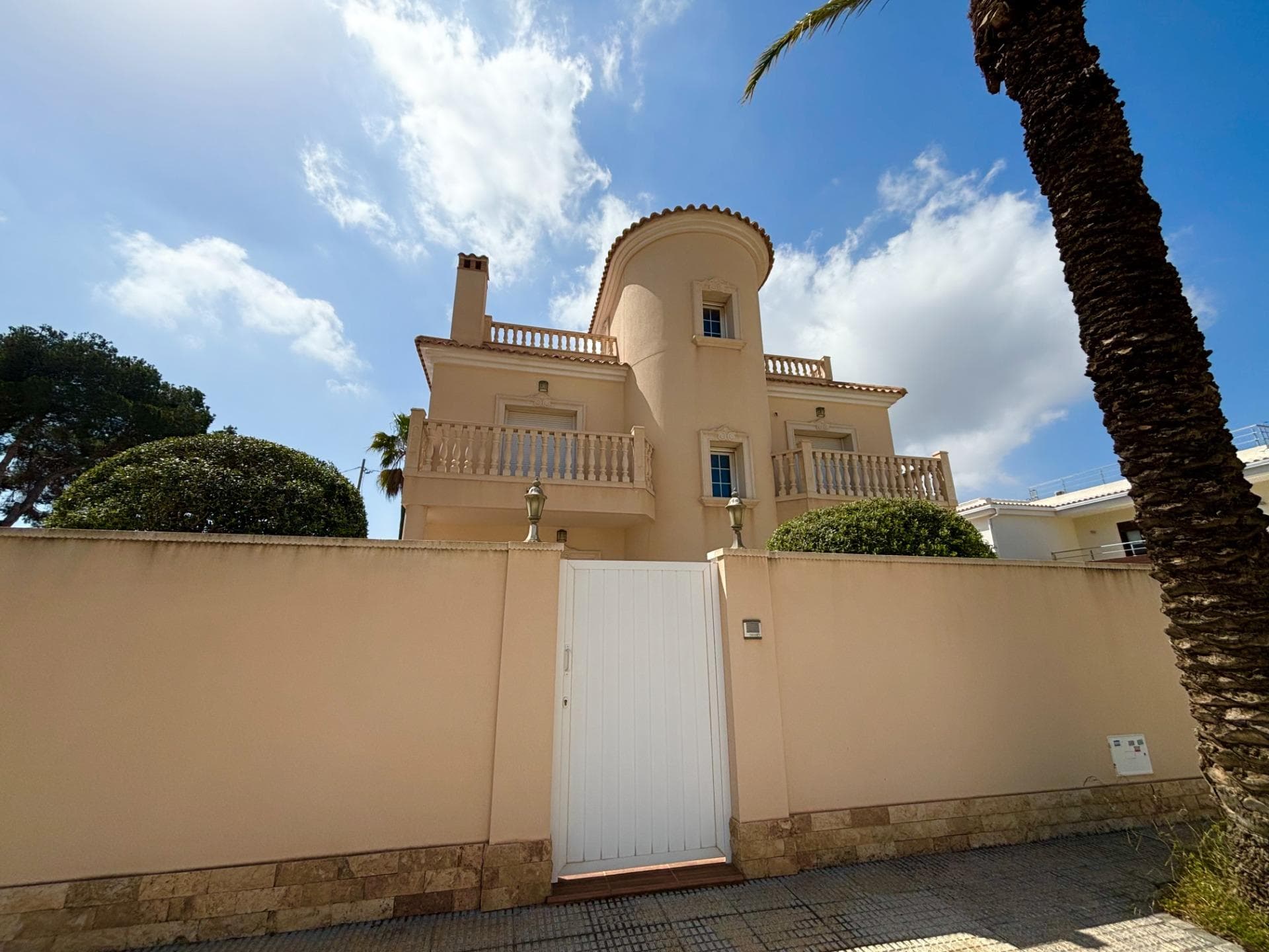 Vrijstaande Villa met 4 slaapkamers in Cabo Roig - 4