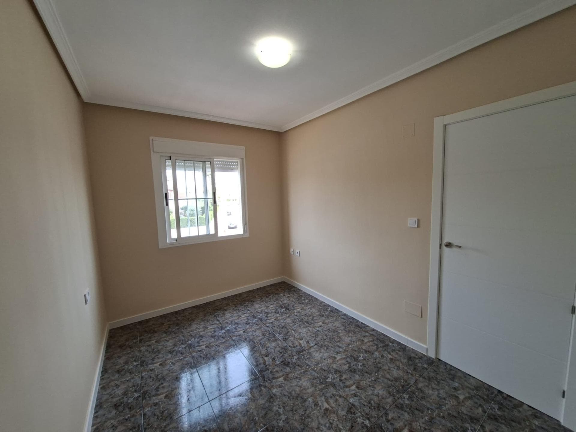 Bungalow de 2 dormitorios en Orihuela Costa - 14