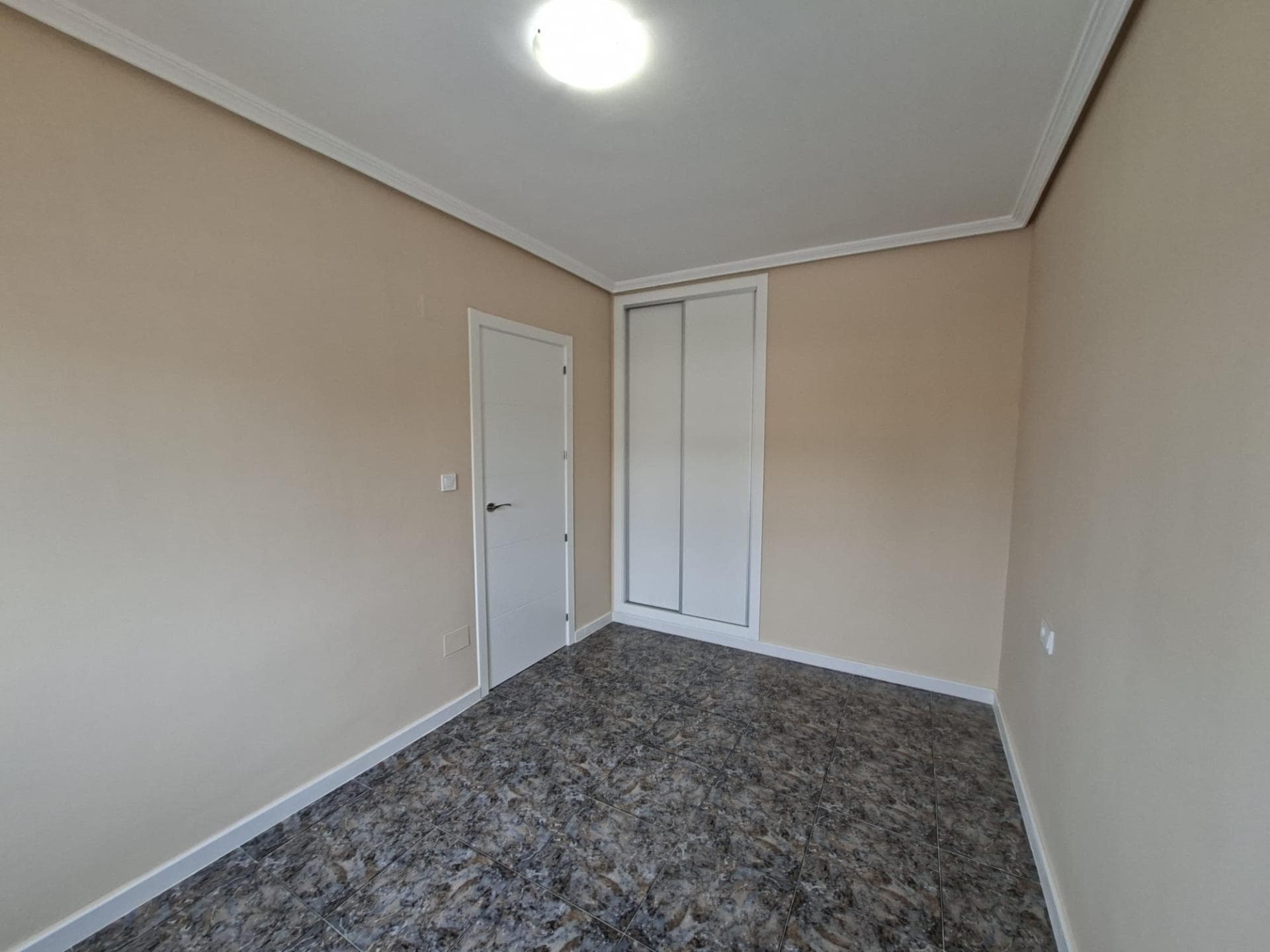 Bungalow de 2 dormitorios en Orihuela Costa - 16