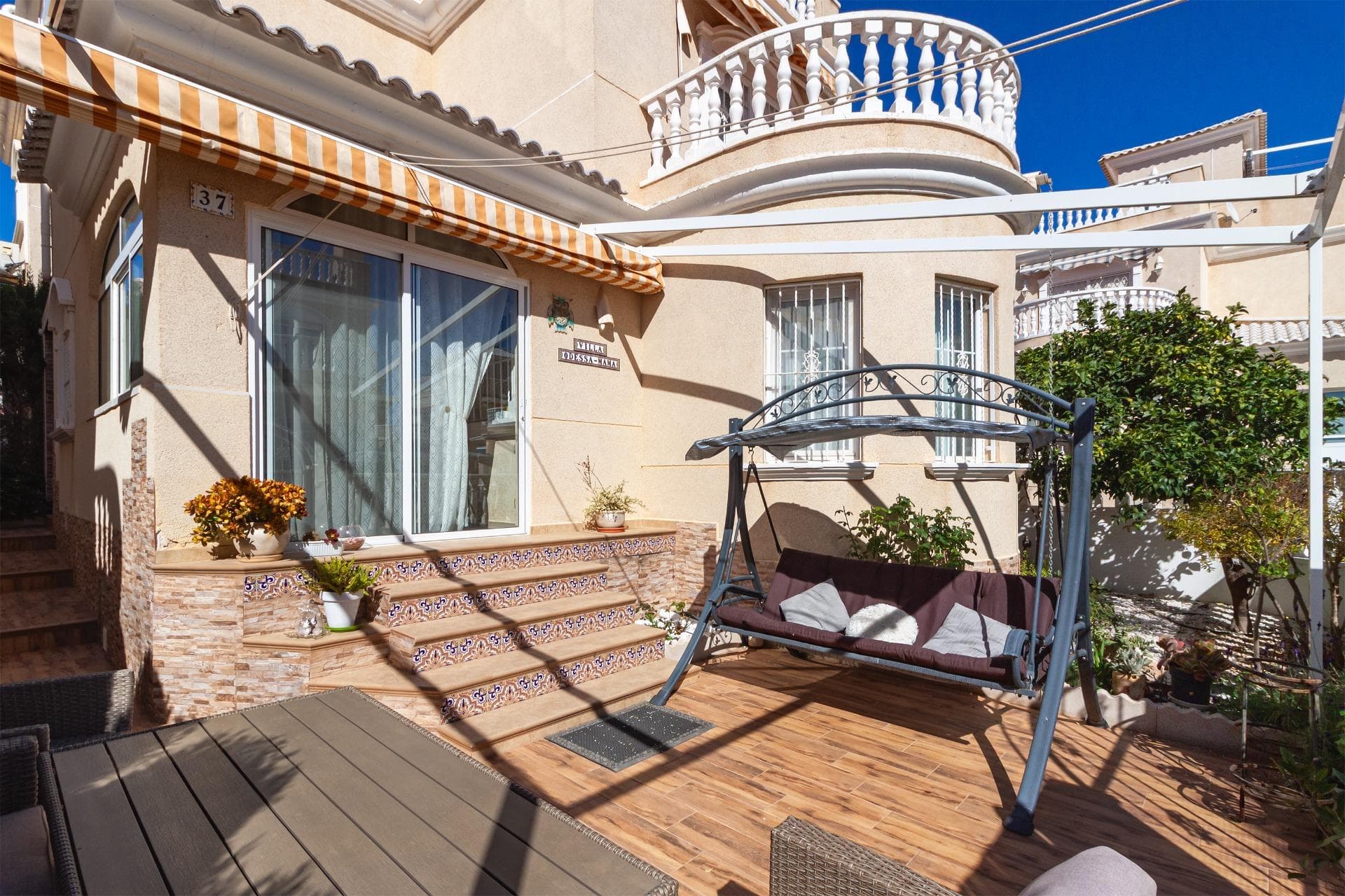 Villa - Chalet de 4 dormitorios en Orihuela Costa - 2