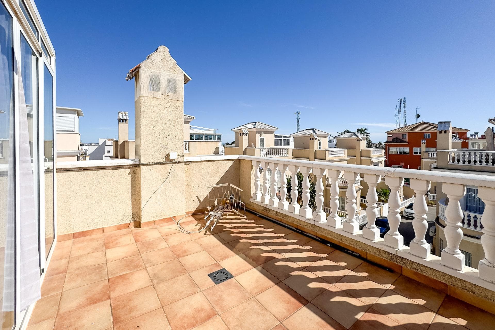 Villa - Chalet de 4 dormitorios en Orihuela Costa - 49