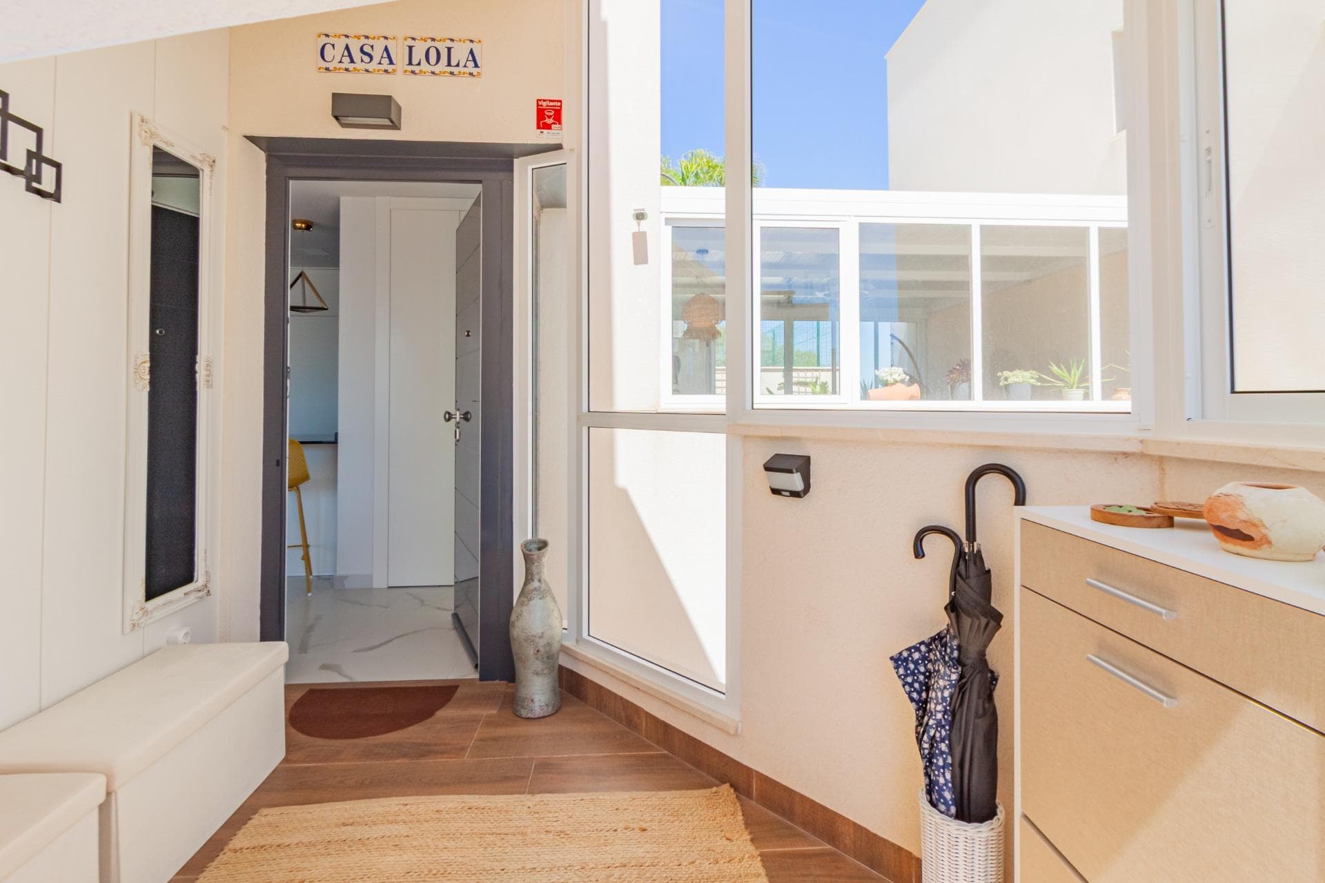 Tussenverdieping Appartement met 2 slaapkamers in San Miguel de Salinas - 3
