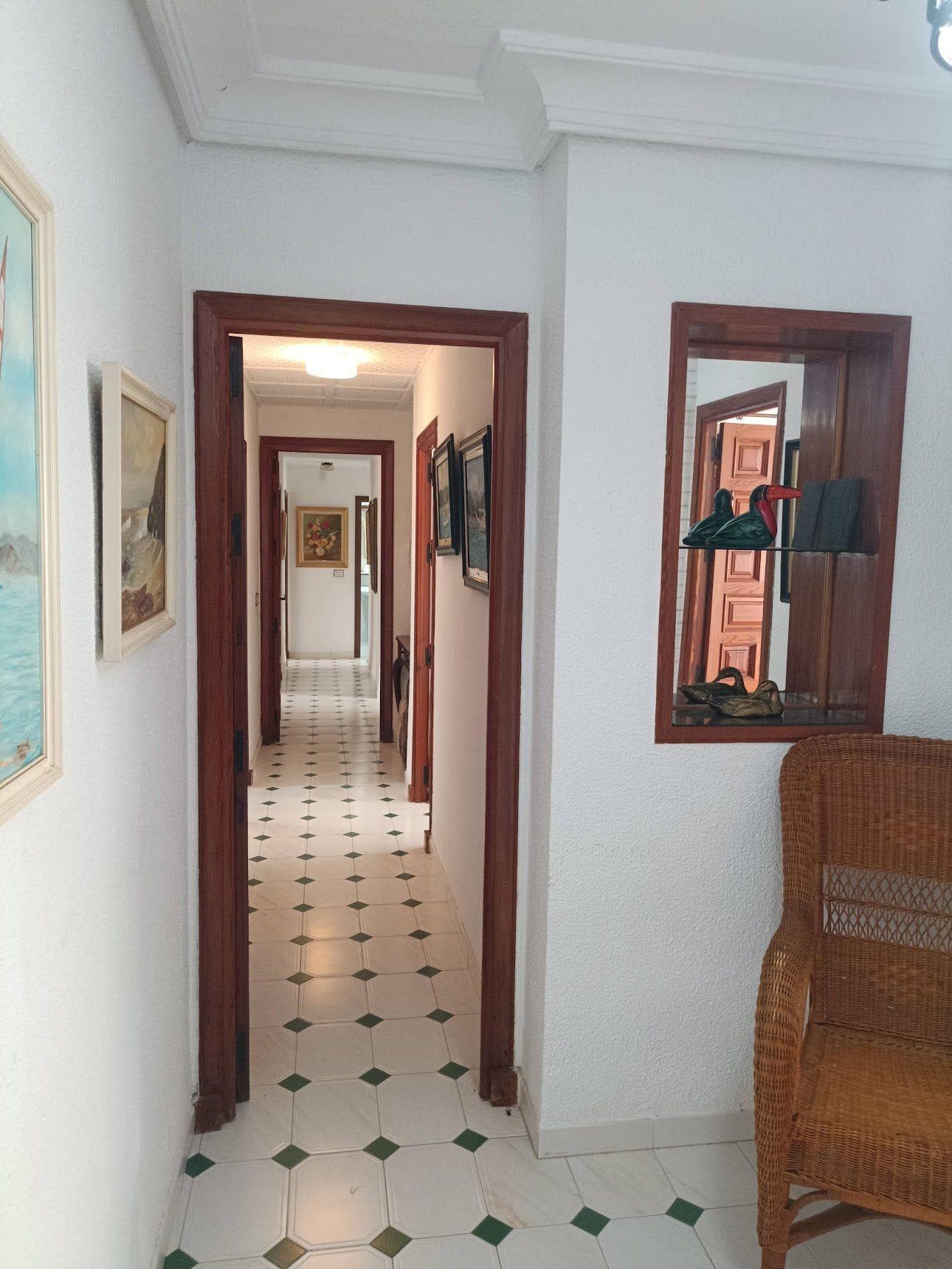 Villa - Chalet de 4 dormitorios en Orihuela Costa - 9