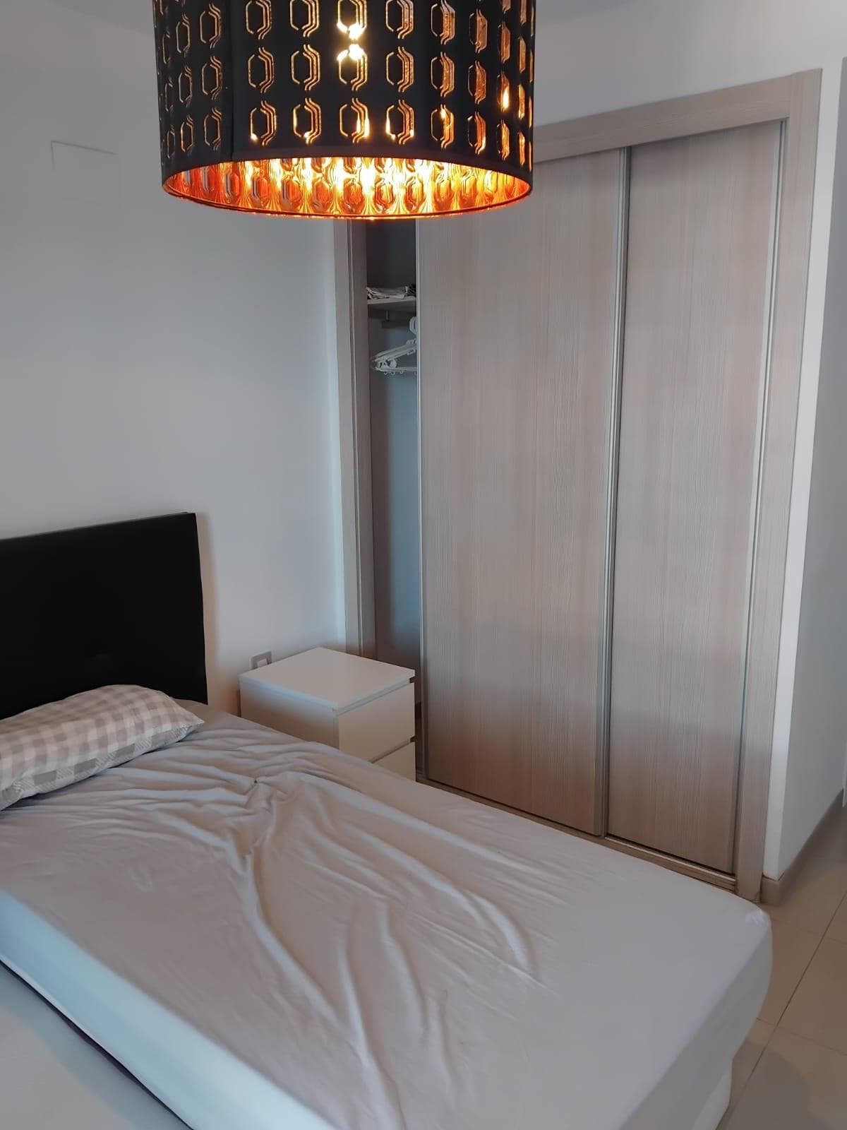 Apartamento Planta Media de 2 dormitorios en Orihuela Costa - 13