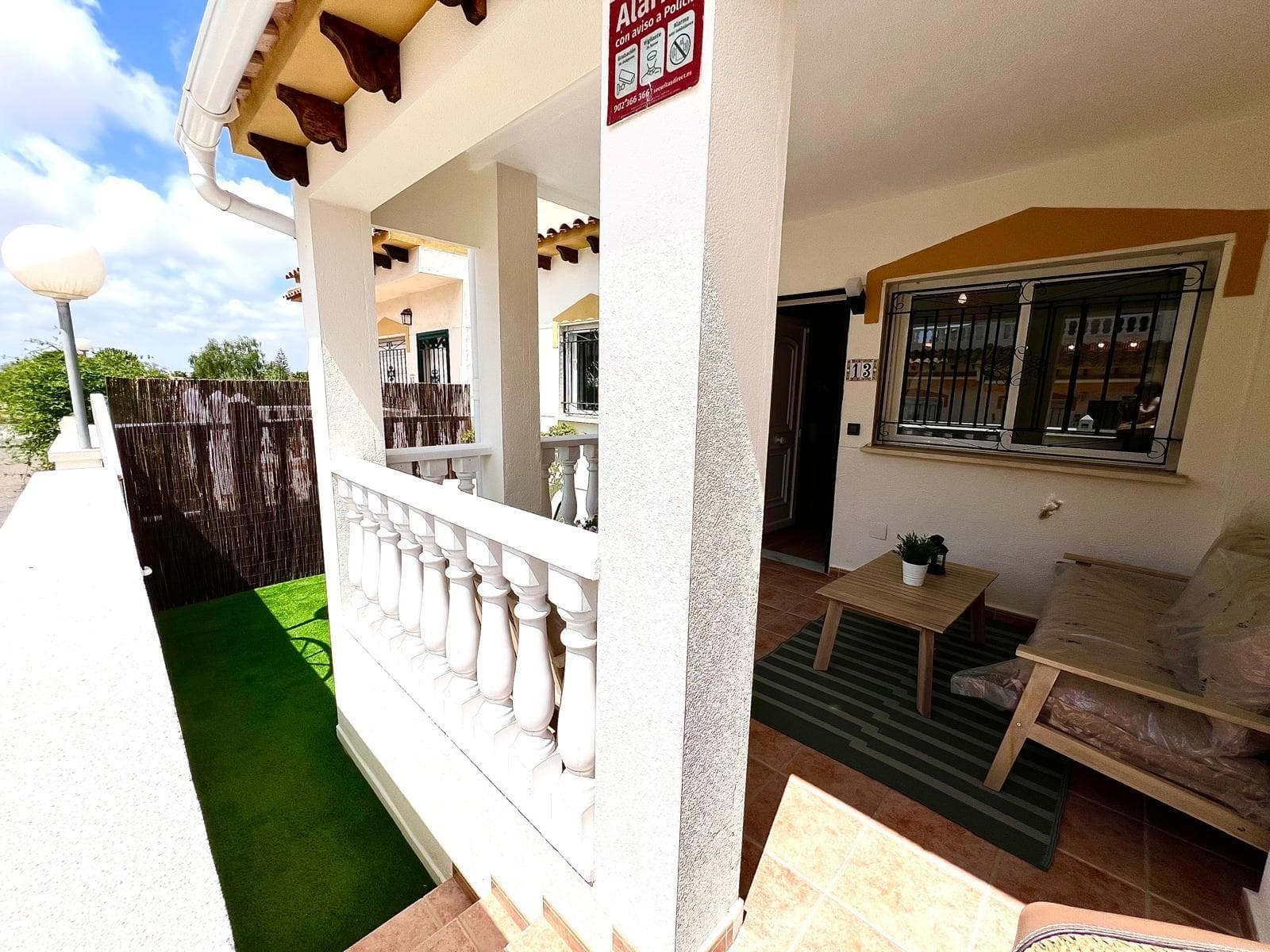 Geschakelde Woning met 3 slaapkamers in Orihuela - 9