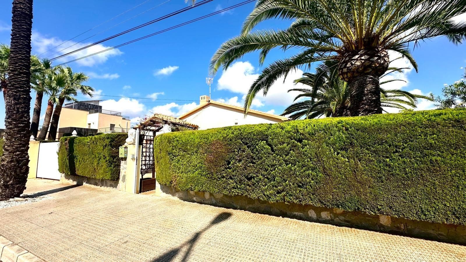 Villa - Chalet de 3 dormitorios en Cabo Roig - 2
