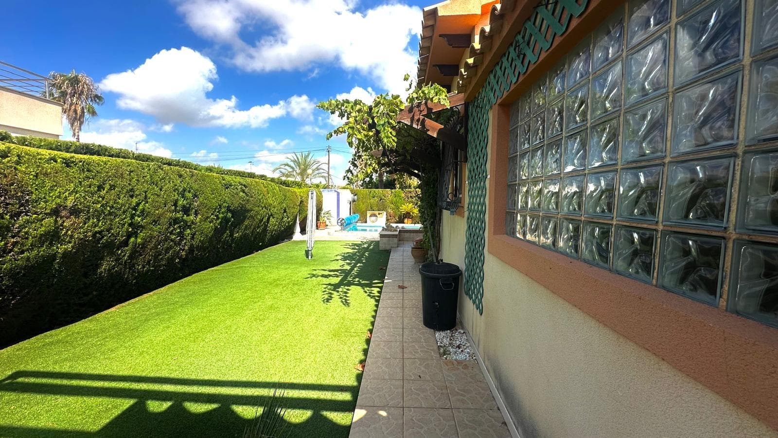 Villa - Chalet de 3 dormitorios en Cabo Roig - 24