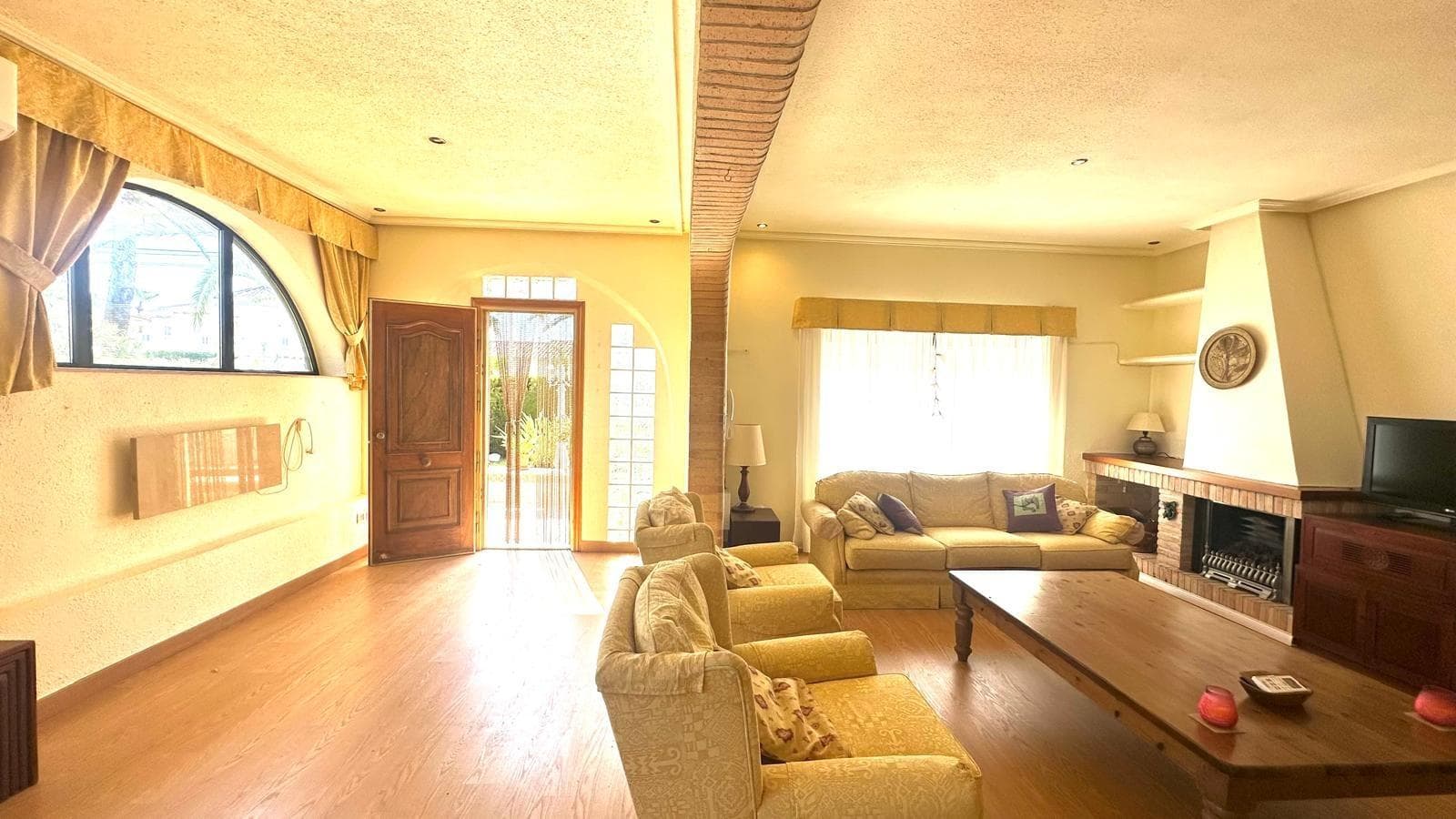 Villa - Chalet de 3 dormitorios en Cabo Roig - 38