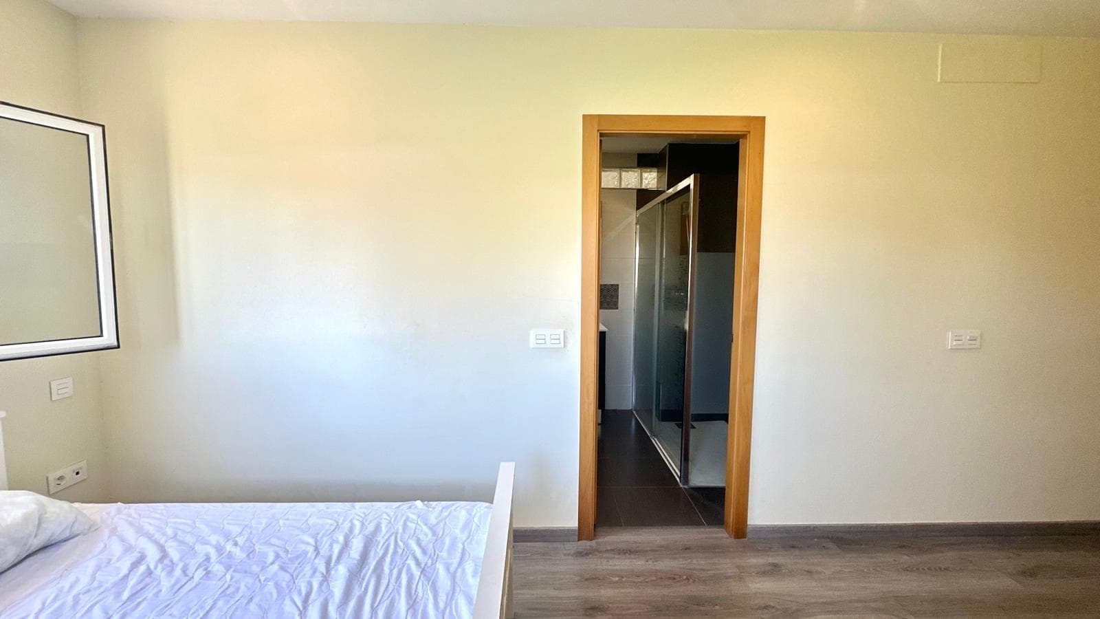 Apartamento Planta Media de 3 dormitorios en Orihuela Costa - 24