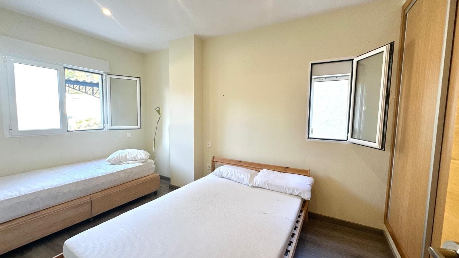 Apartamento Planta Media de 3 dormitorios en Orihuela Costa - 35
