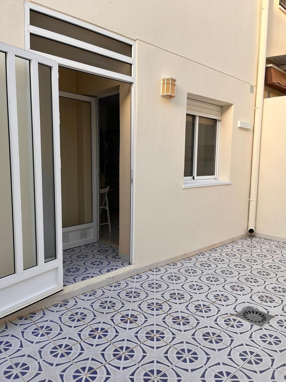 Geschakelde Woning met 3 slaapkamers in Orihuela Costa - 3