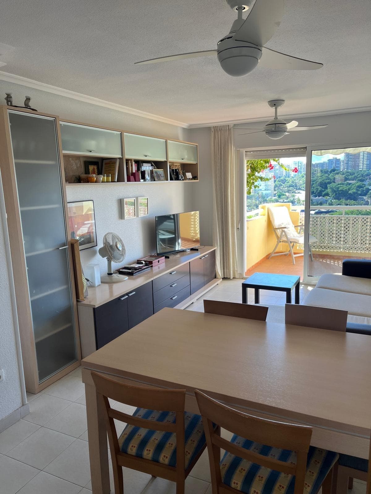 Apartamento Planta Media de 3 dormitorios en Orihuela Costa - 4