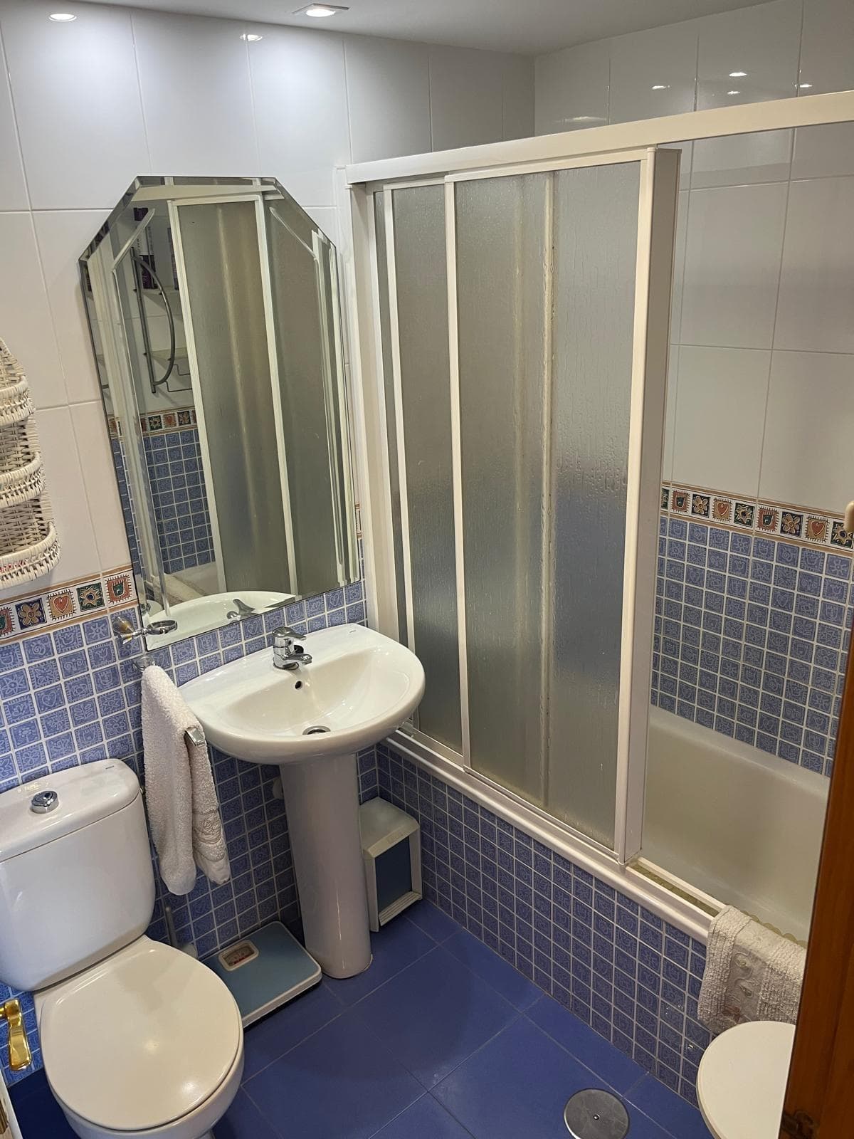 Apartamento Planta Media de 3 dormitorios en Orihuela Costa - 40