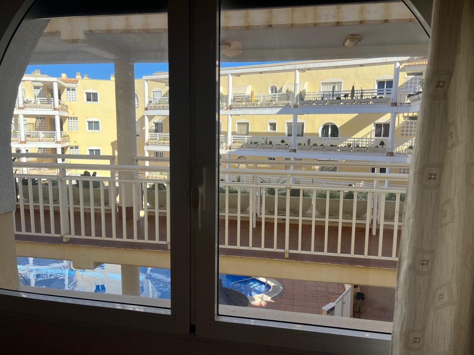 Apartamento Planta Media de 3 dormitorios en Orihuela Costa - 45