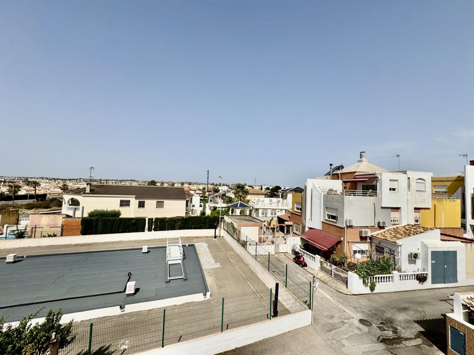 Adosada de 2 dormitorios en Orihuela - 42