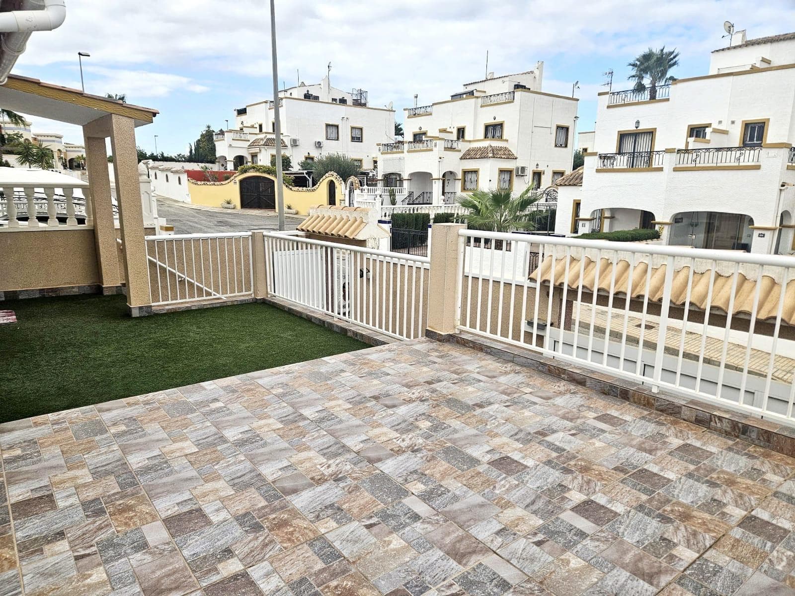 Adosada de 6 dormitorios en Orihuela Costa - 25