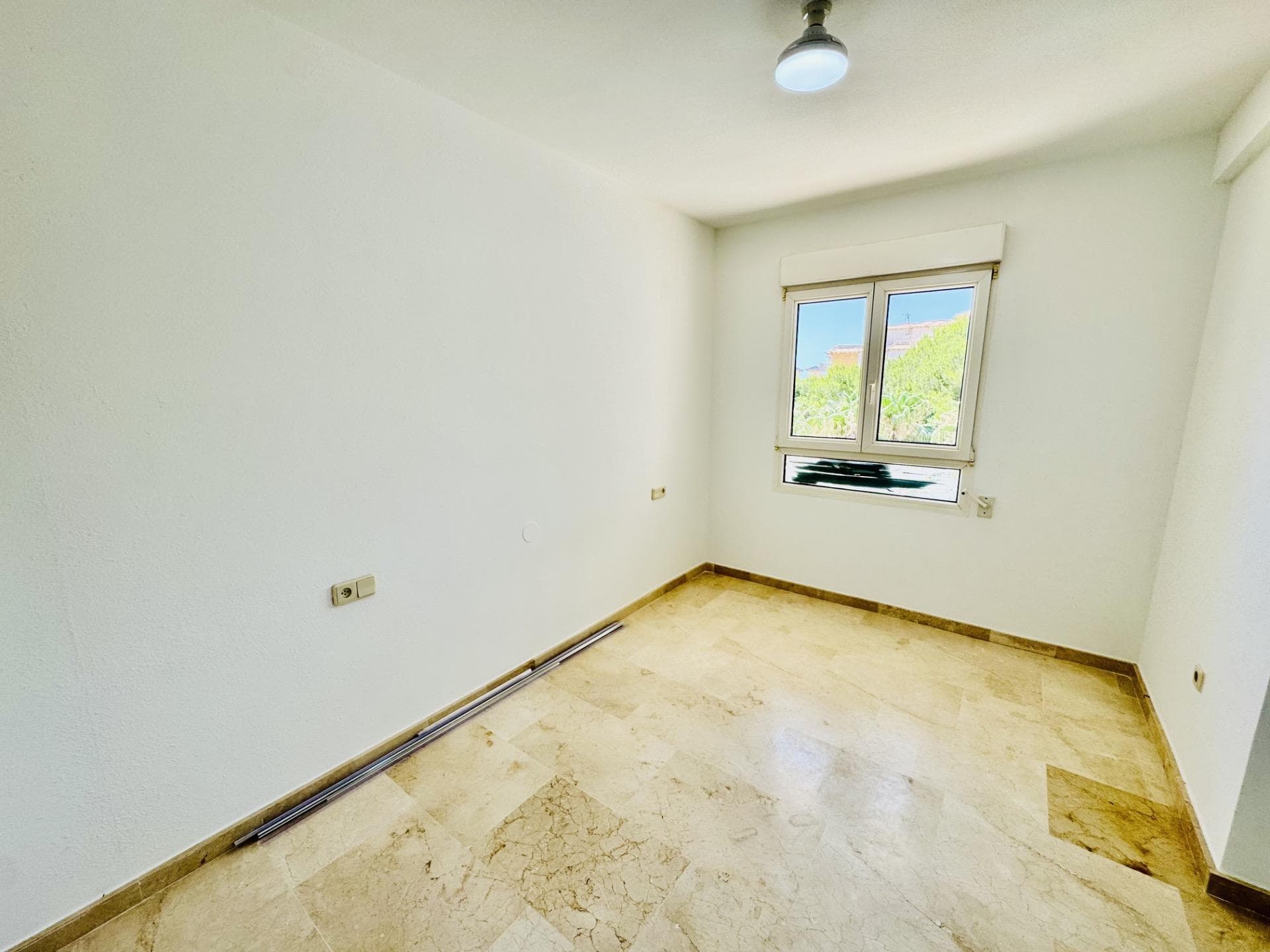 Tussenverdieping Appartement met 2 slaapkamers in Orihuela Costa - 11