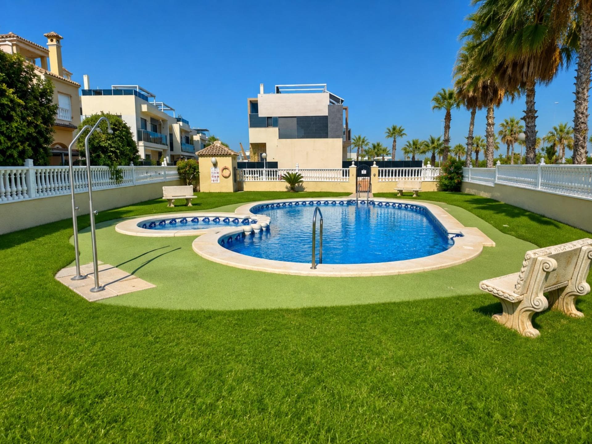 2 bed Bungalow in Orihuela Costa - 2
