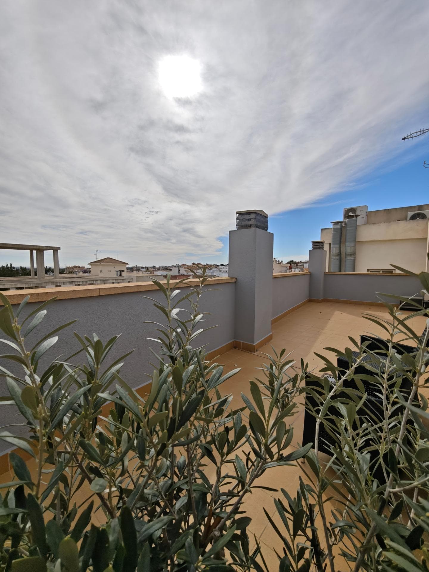 Apartamento Planta Media de 2 dormitorios en San Miguel de Salinas - 23