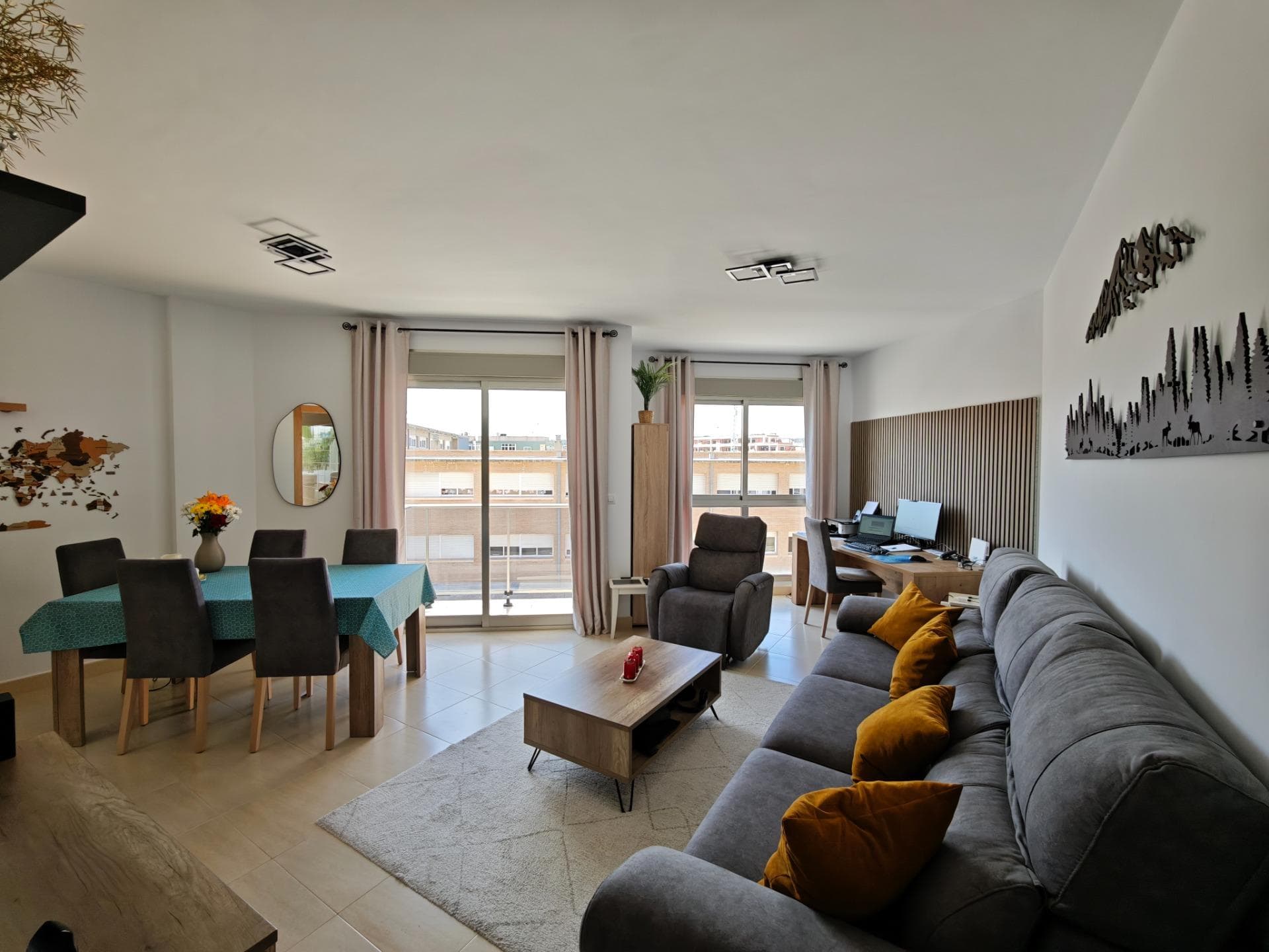 Apartamento Planta Media de 2 dormitorios en San Miguel de Salinas - 1