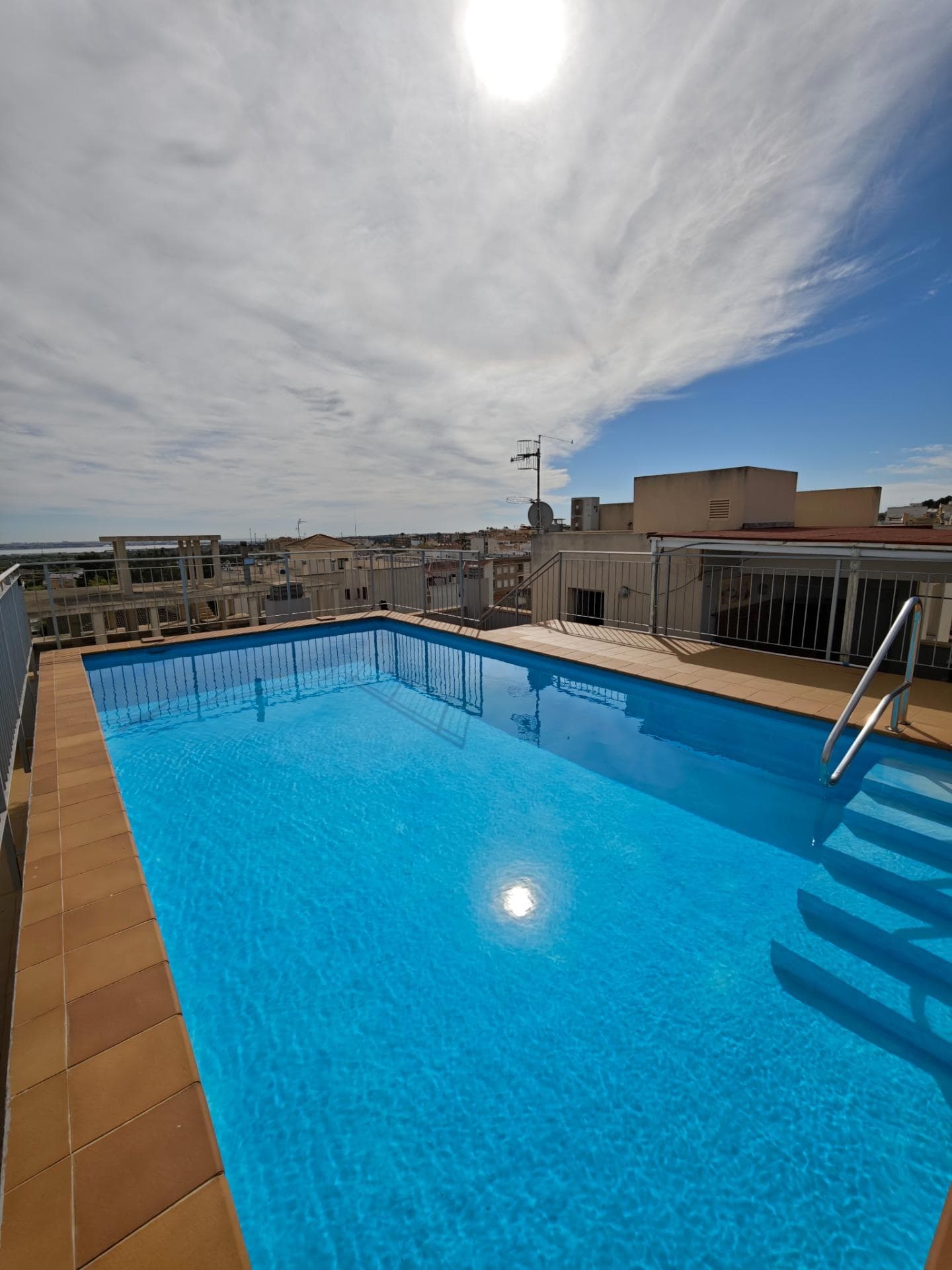 Apartamento Planta Media de 2 dormitorios en San Miguel de Salinas - 31