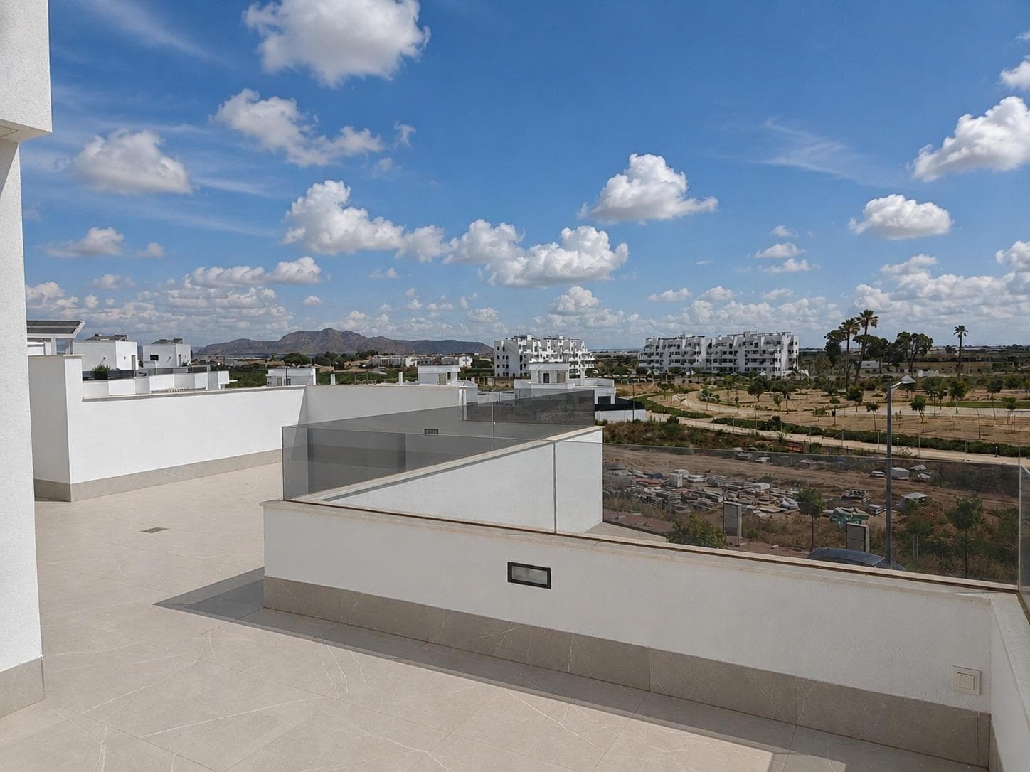 6 bed Detached Villa in Los Alcazares - 11
