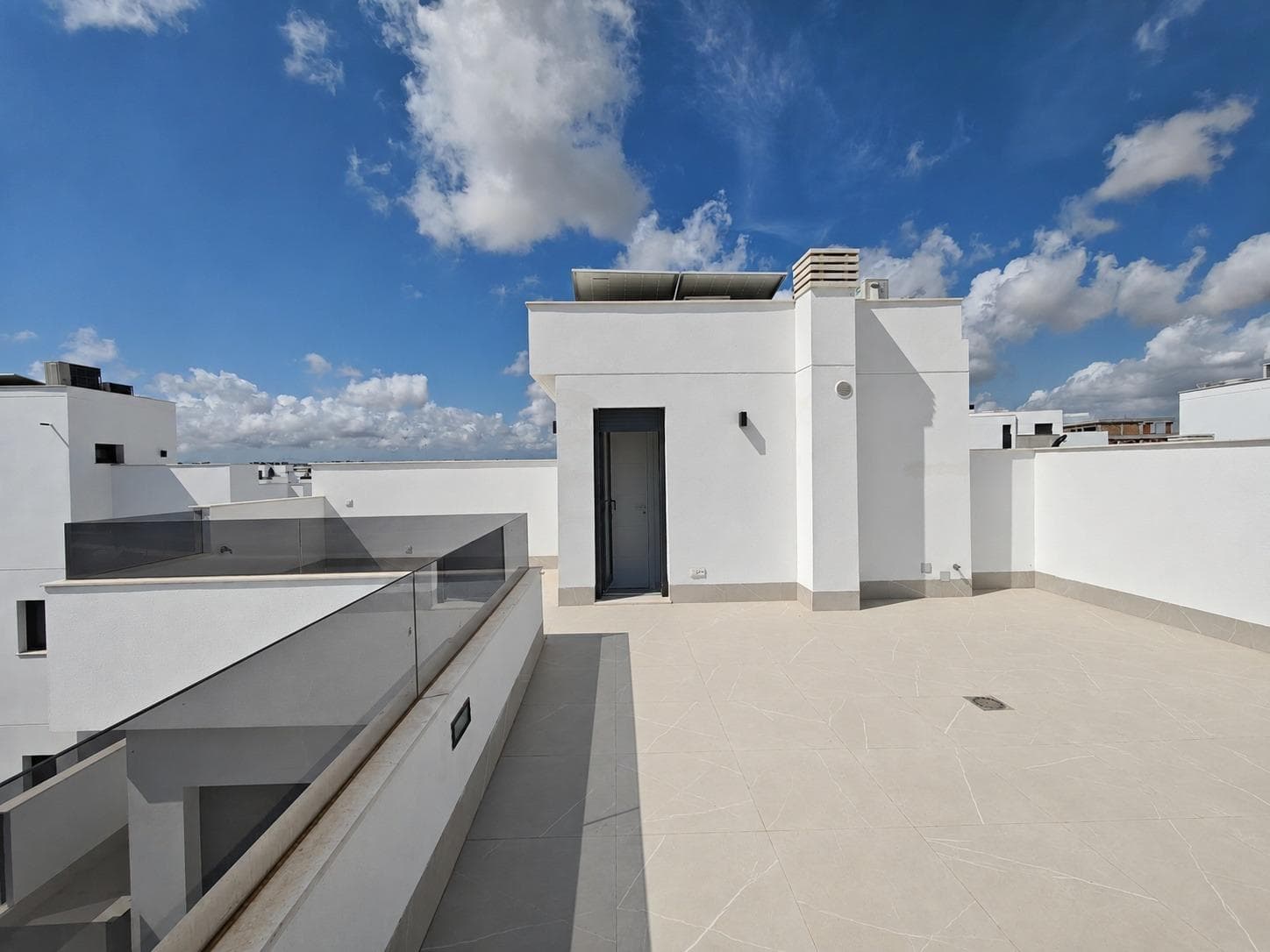 6 bed Detached Villa in Los Alcazares - 14