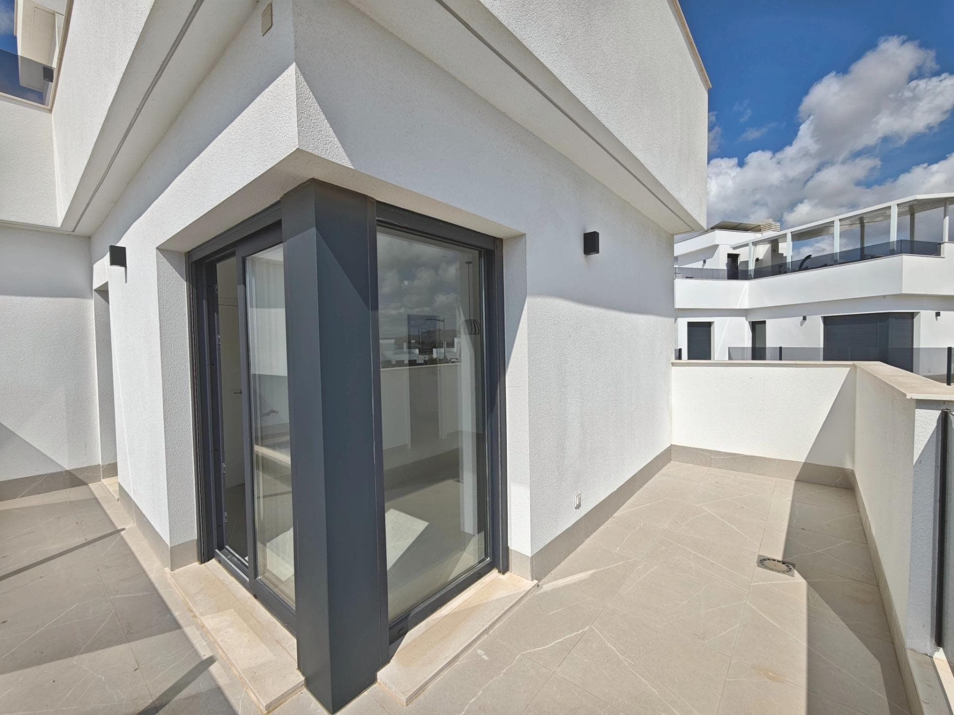6 bed Detached Villa in Los Alcazares - 31