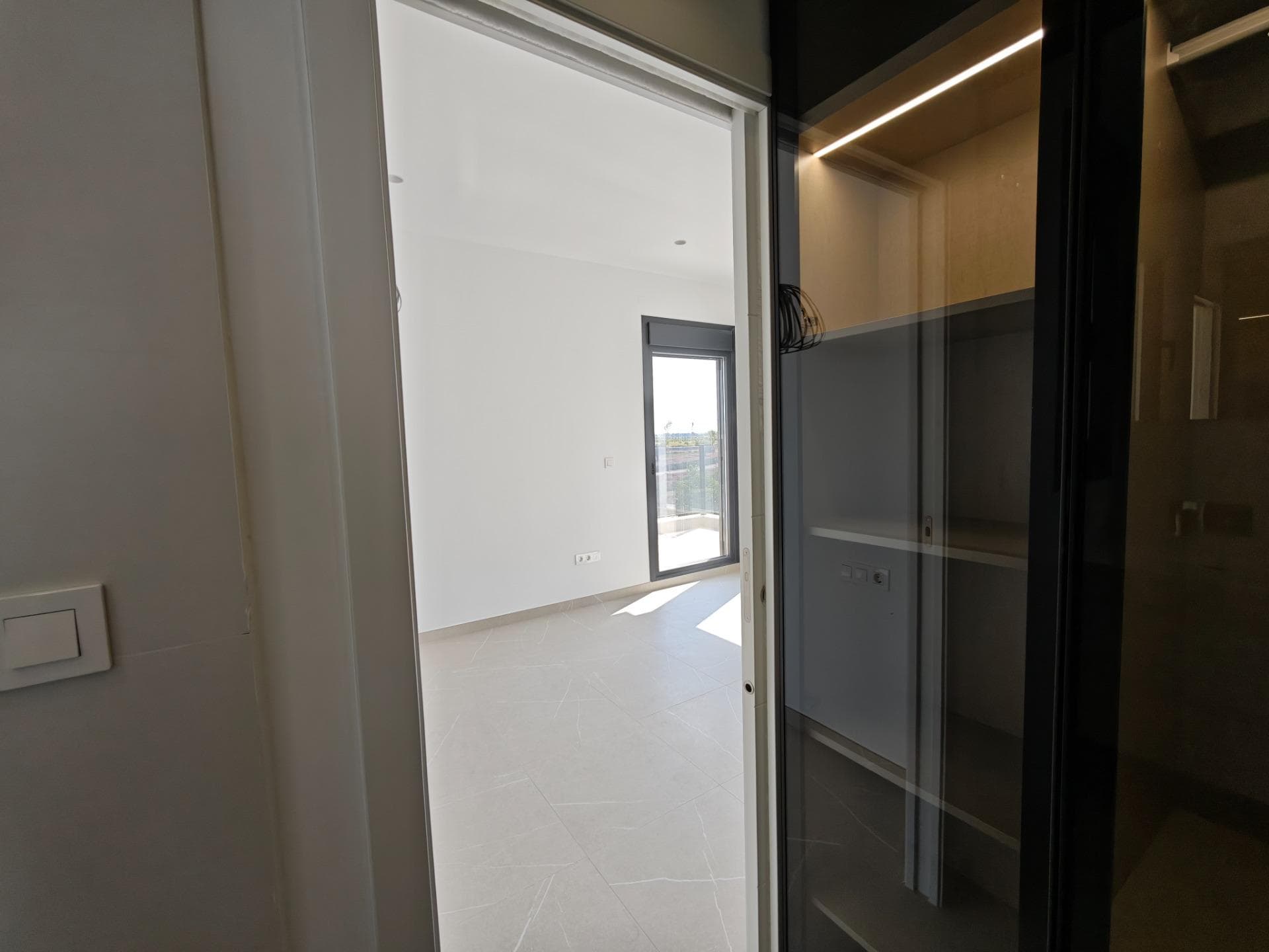 6 bed Detached Villa in Los Alcazares - 36