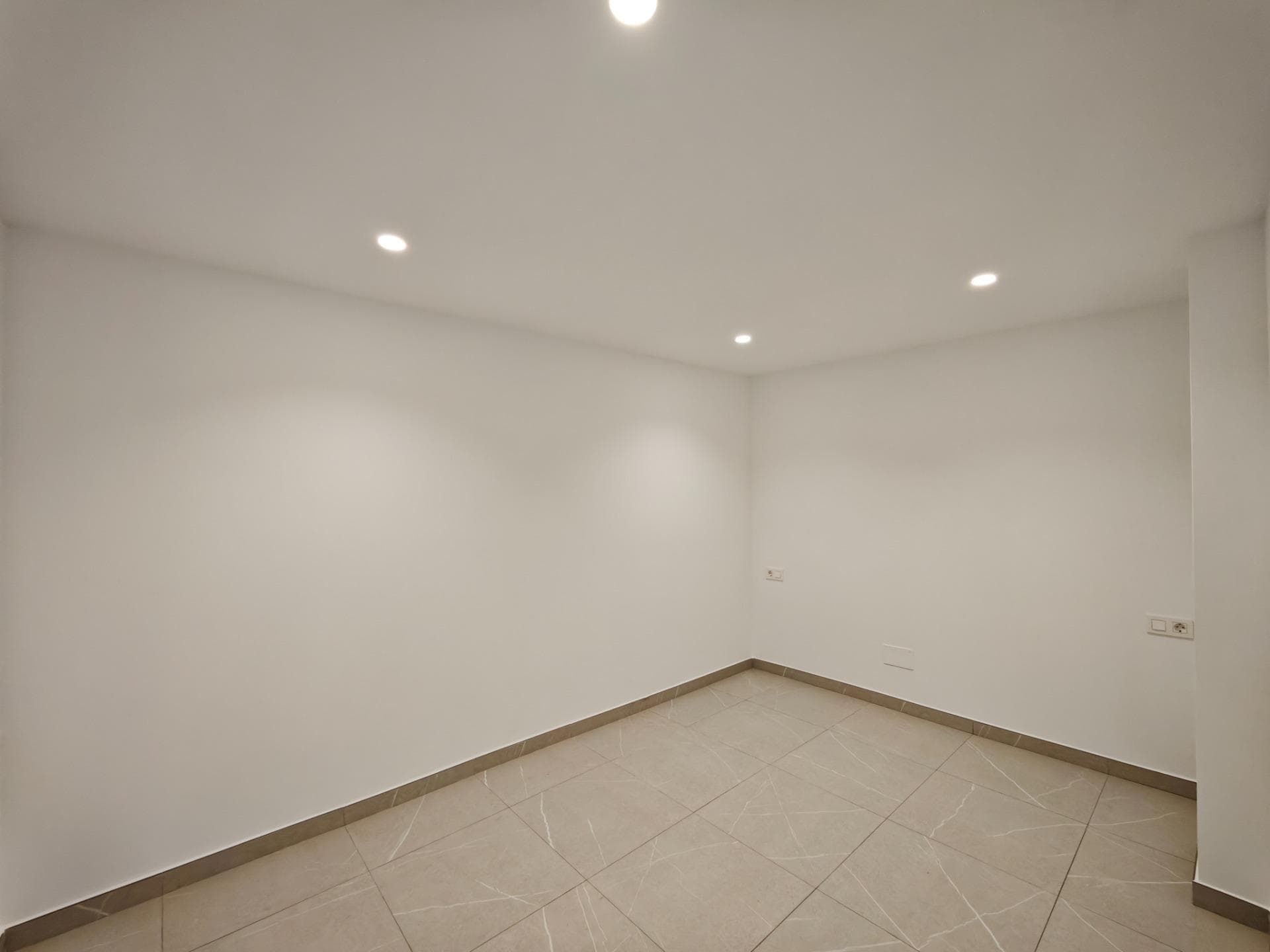 6 bed Detached Villa in Los Alcazares - 44