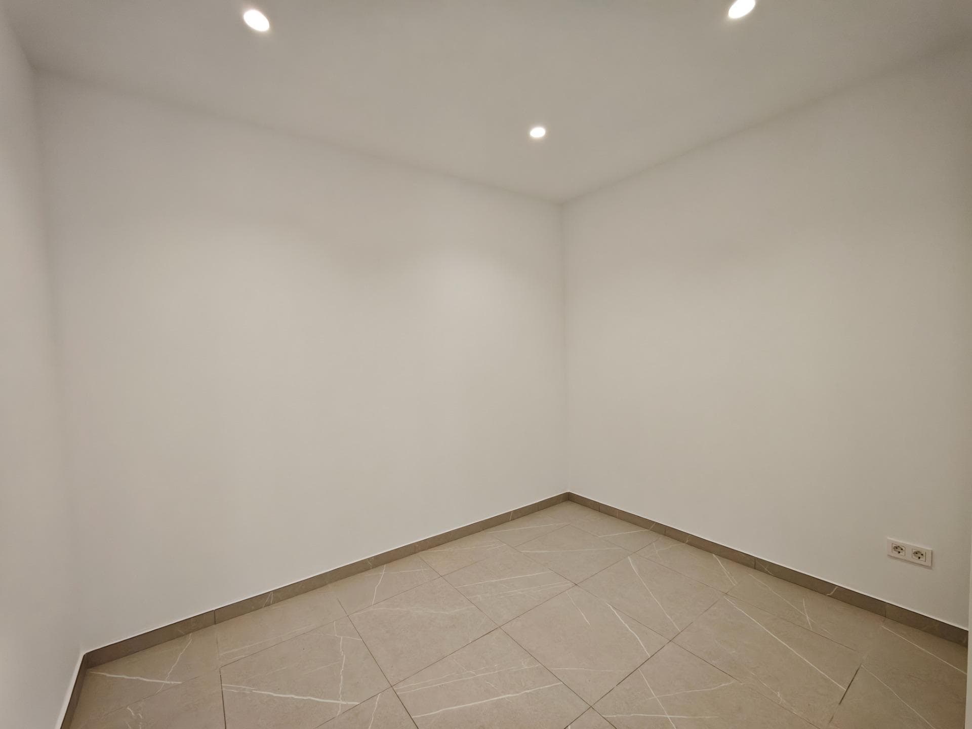 6 bed Detached Villa in Los Alcazares - 46