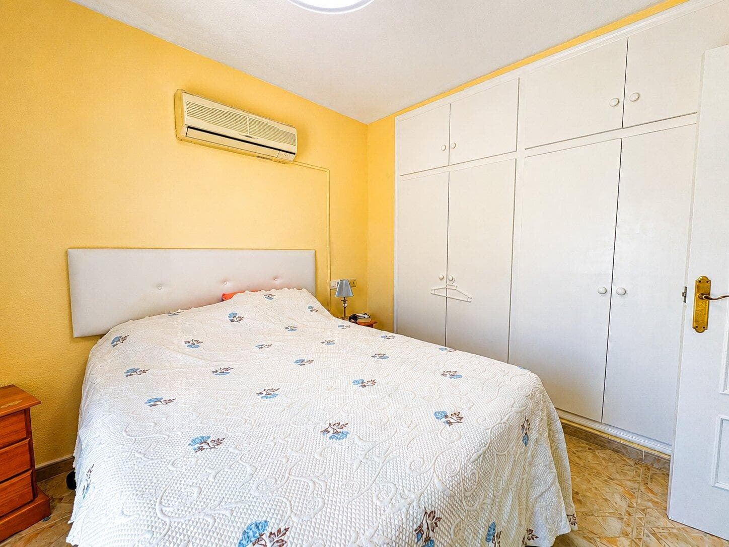 Semi-Vrijstaande Villa met 3 slaapkamers in Orihuela Costa - 15