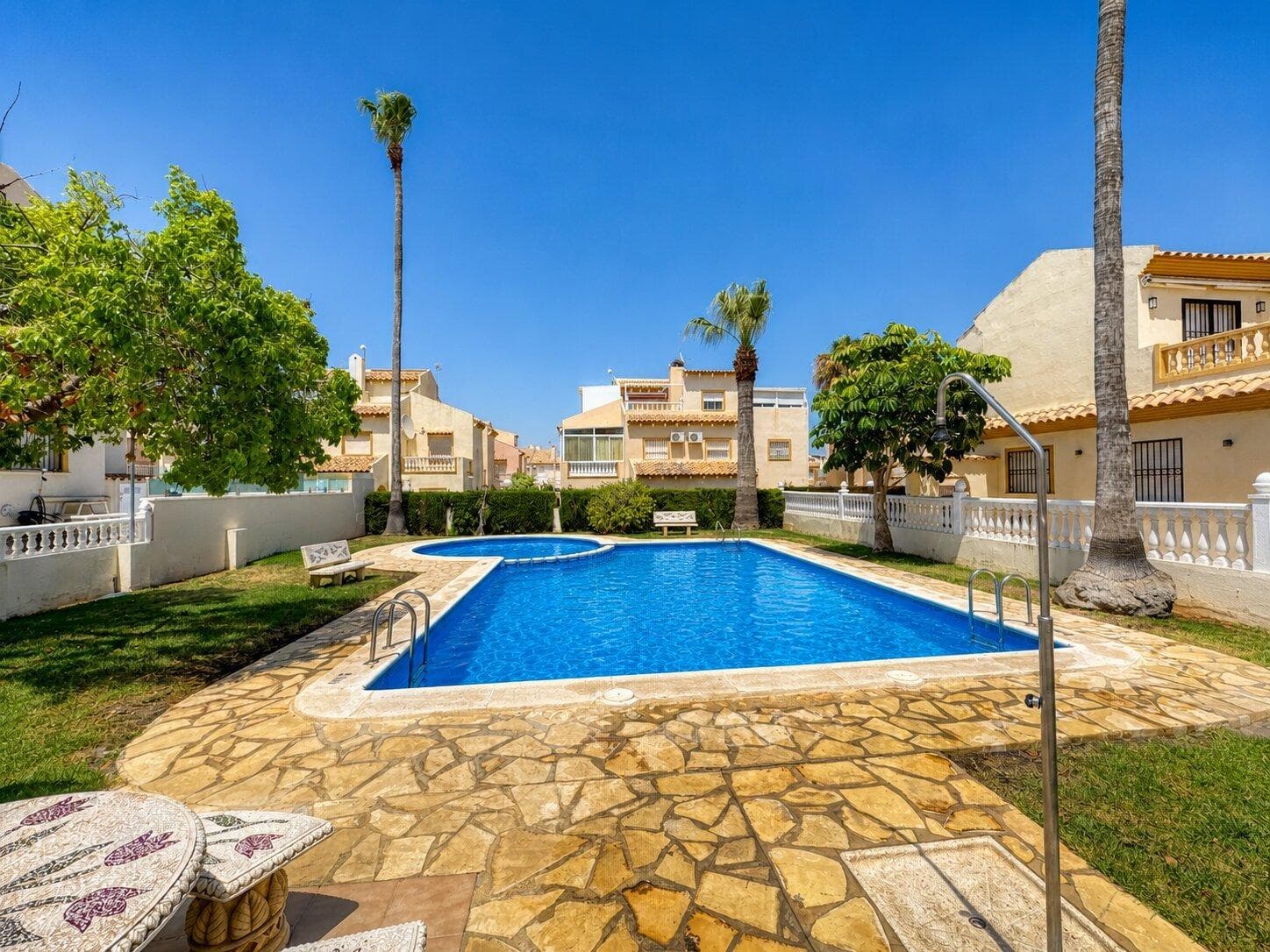 Semi-Vrijstaande Villa met 3 slaapkamers in Orihuela Costa - 3