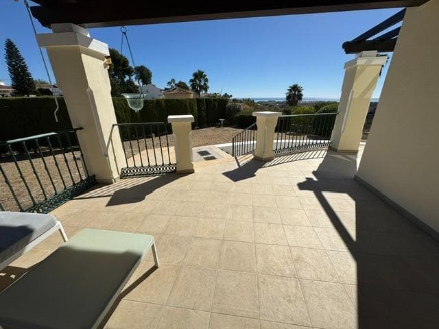 5 bed Detached Villa in Estepona - 2
