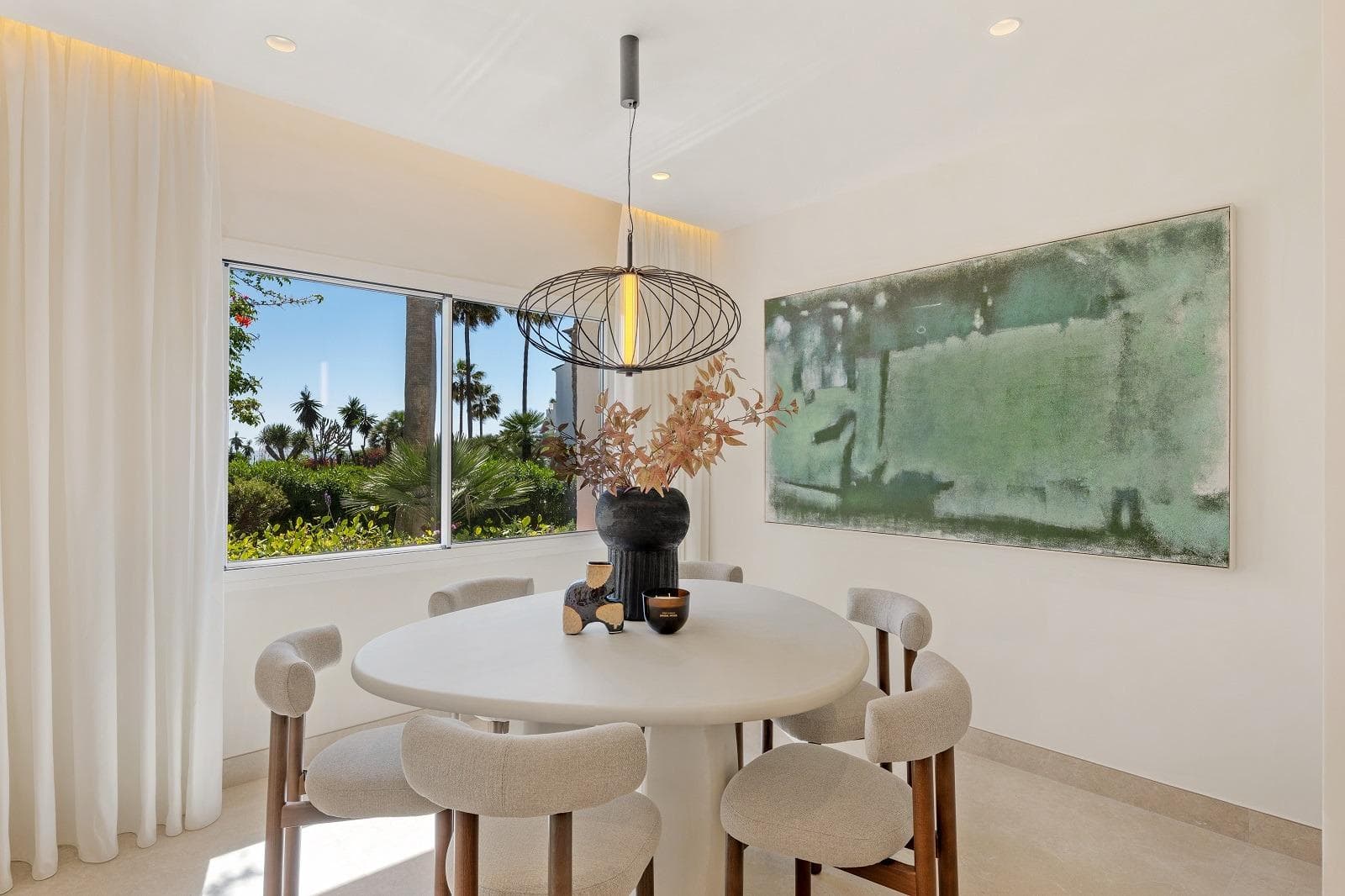 Apartamento Planta Media de 3 dormitorios en Estepona - 9
