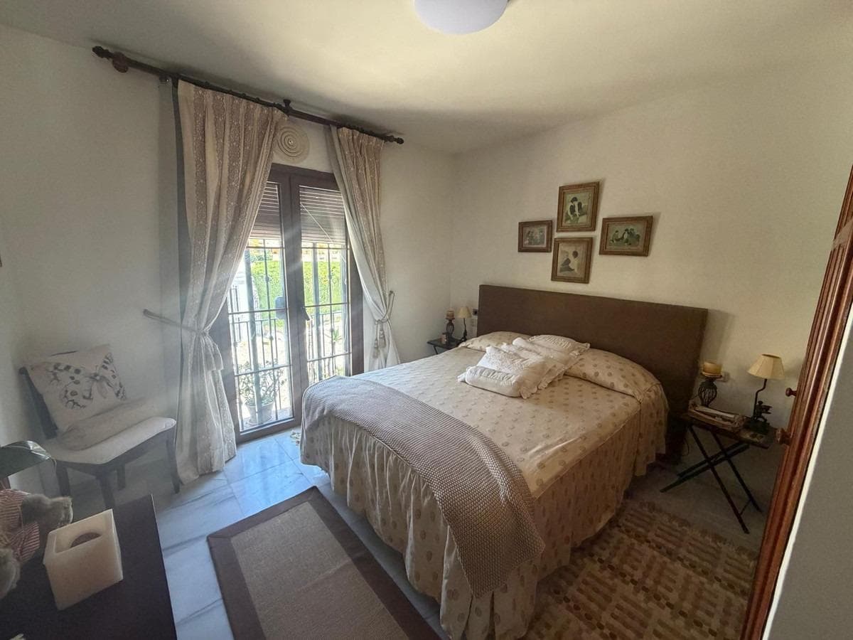 3 bed Townhouse in Marbella - 11