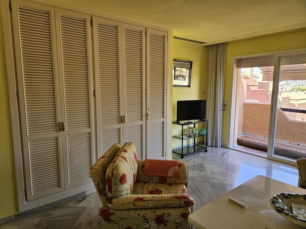 3 bed Townhouse in Marbella - 12