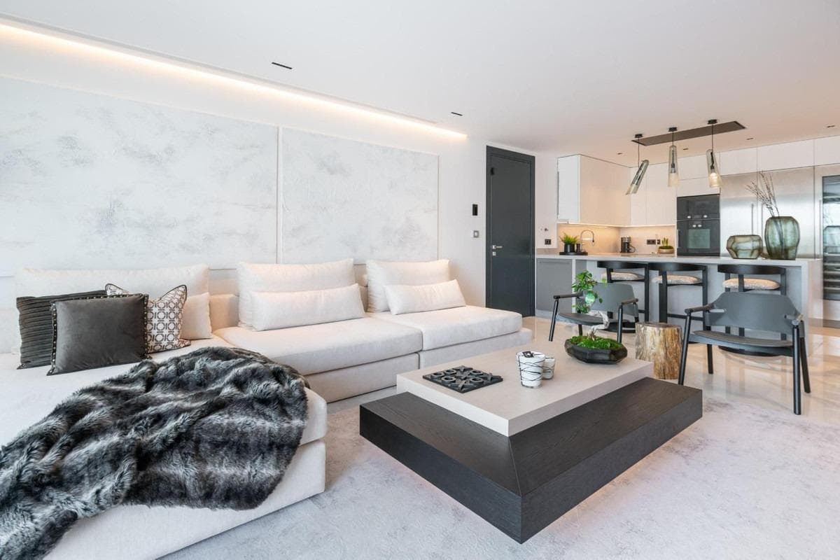 Tussenverdieping Appartement met 3 slaapkamers in Marbella - 2