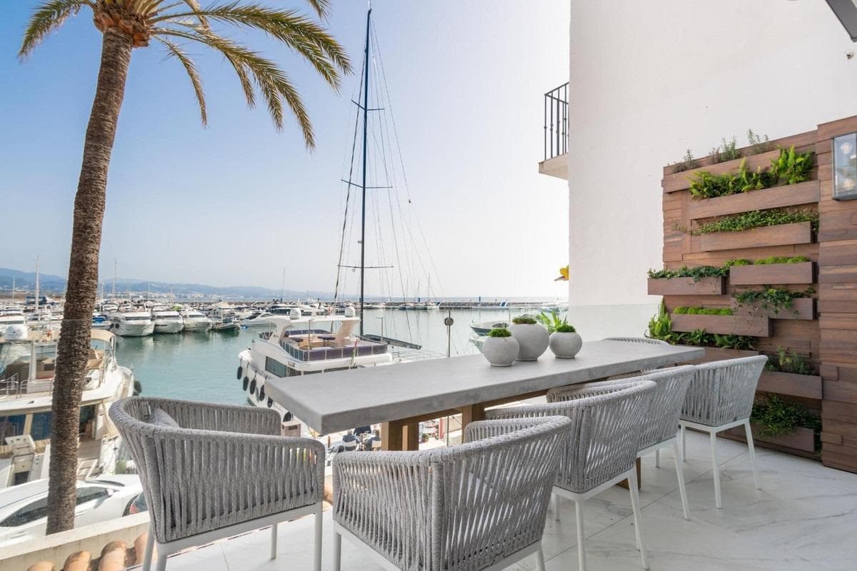 Tussenverdieping Appartement met 3 slaapkamers in Marbella - 7
