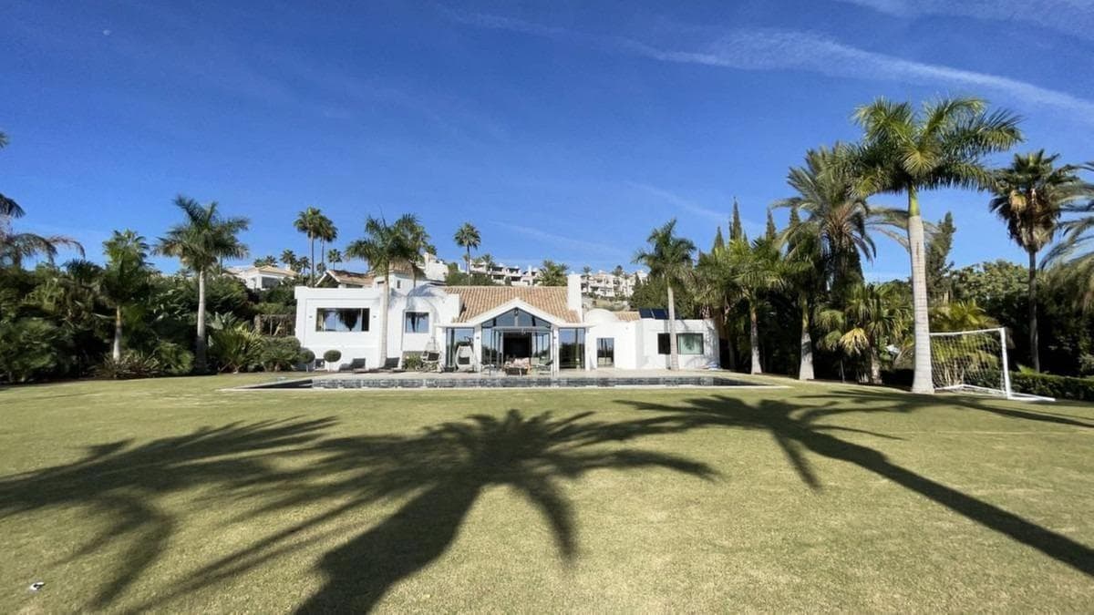 Villa - Chalet de 5 dormitorios en Benahavís - 2
