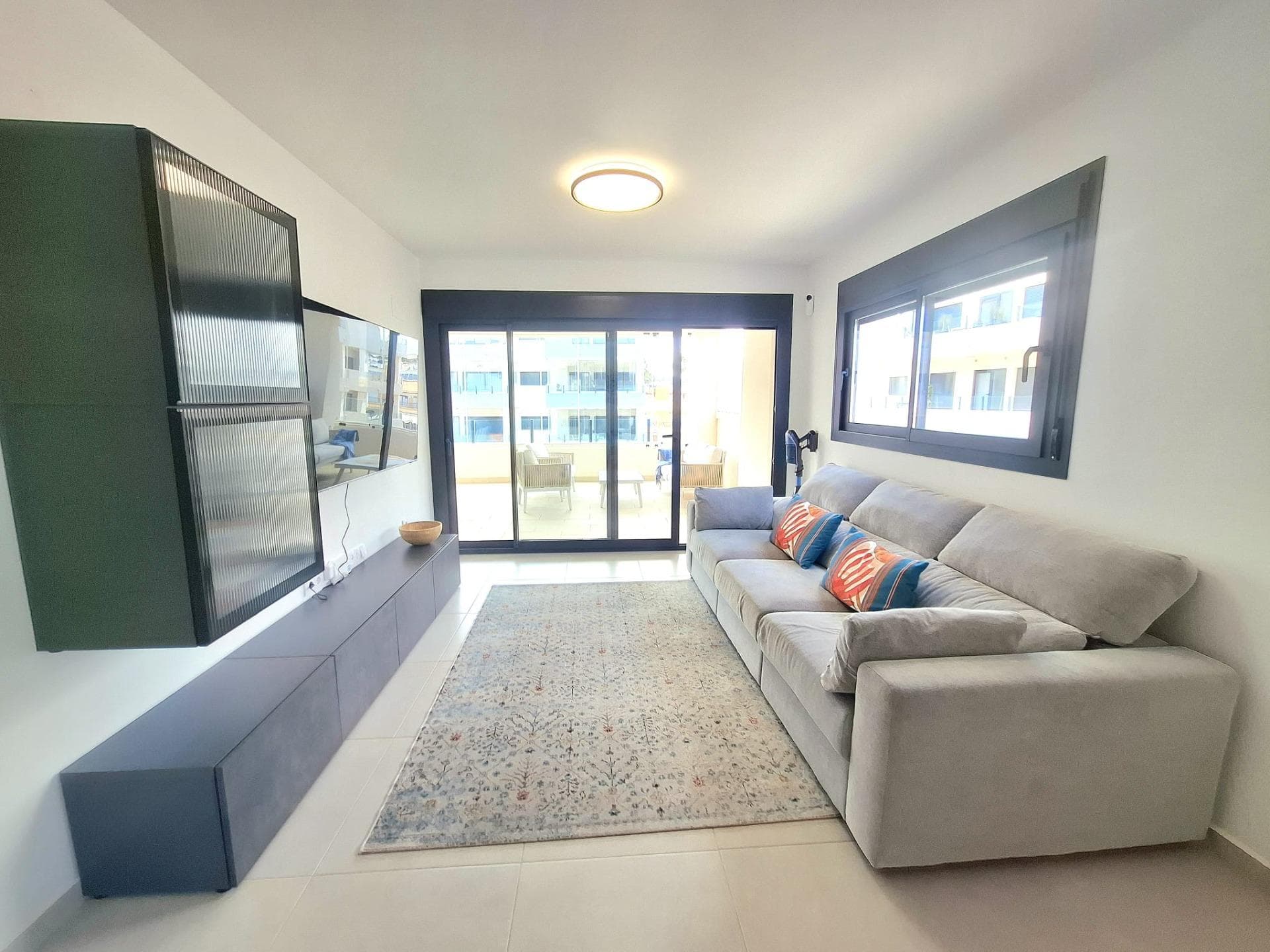 Tussenverdieping Appartement met 3 slaapkamers in Orihuela Costa - 8