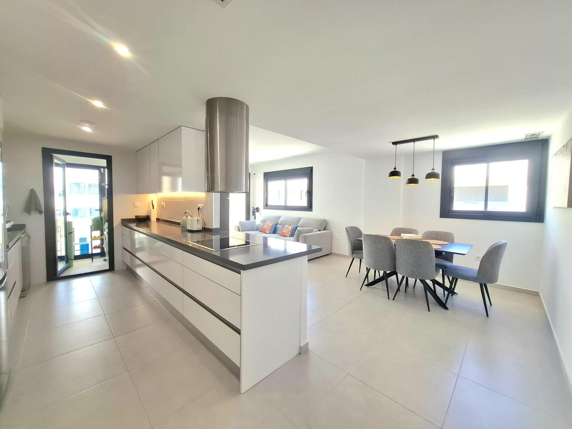 Tussenverdieping Appartement met 3 slaapkamers in Orihuela Costa - 9