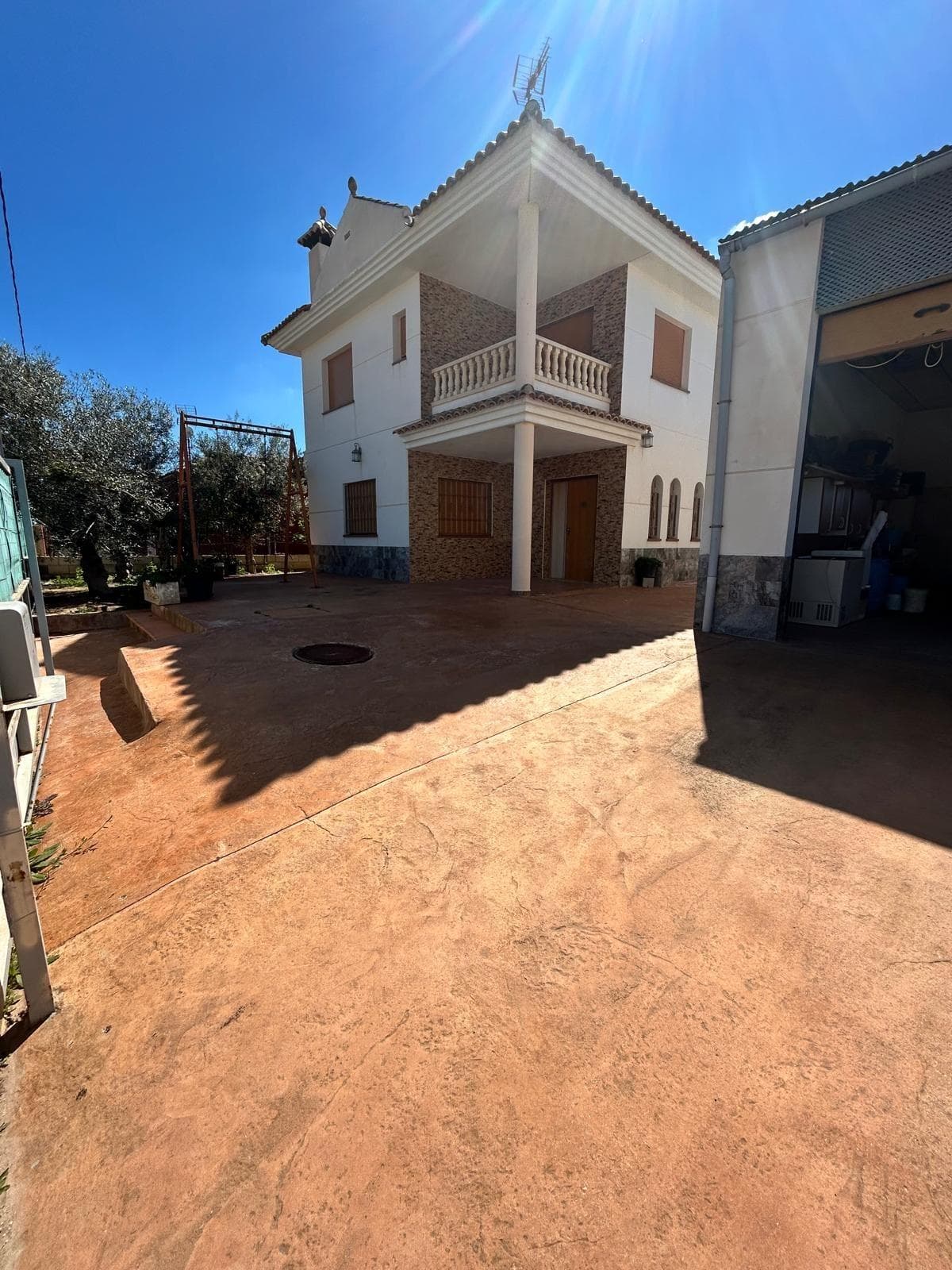 Villa - Chalet de 4 dormitorios en Los Alcazares - 1