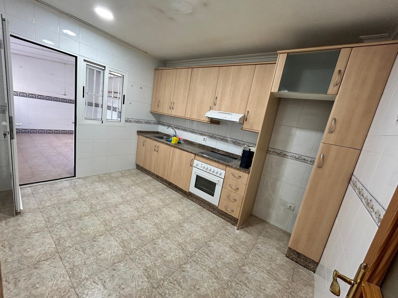 Geschakelde Woning met 4 slaapkamers in Los Alcazares - 11