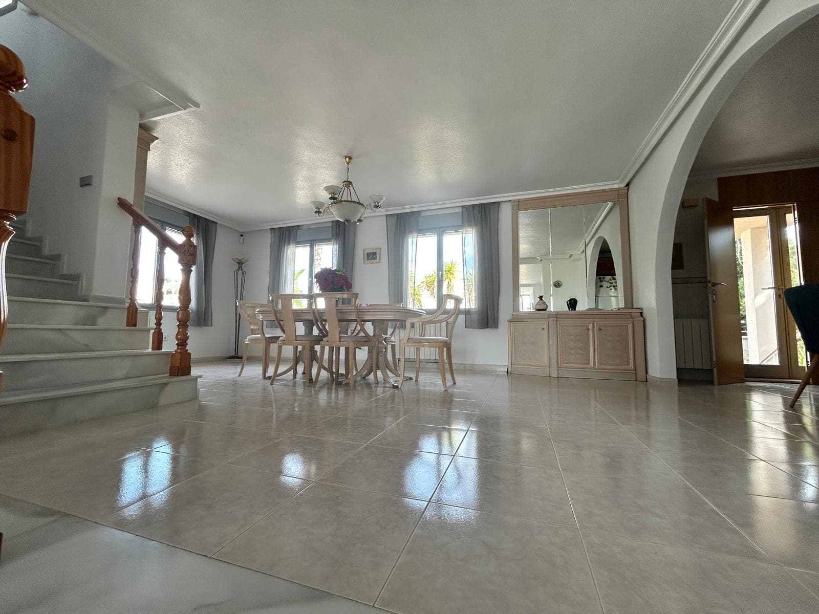 Vrijstaande Villa met 4 slaapkamers in Ciudad Quesada - 15