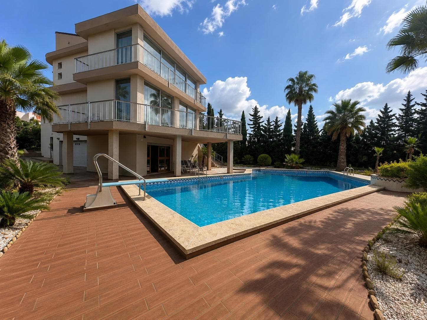 Vrijstaande Villa met 4 slaapkamers in Ciudad Quesada - 3