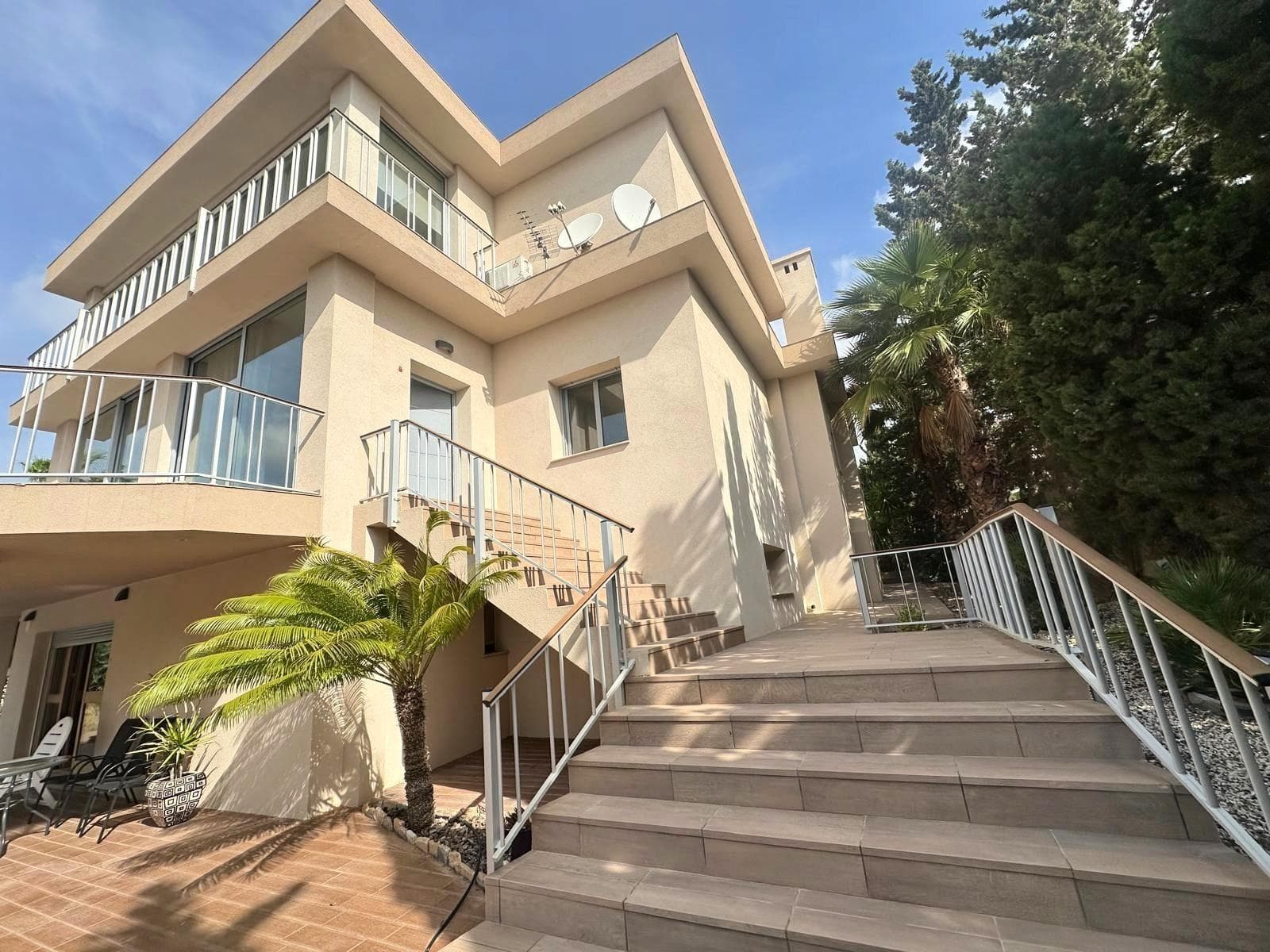 Vrijstaande Villa met 4 slaapkamers in Ciudad Quesada - 6