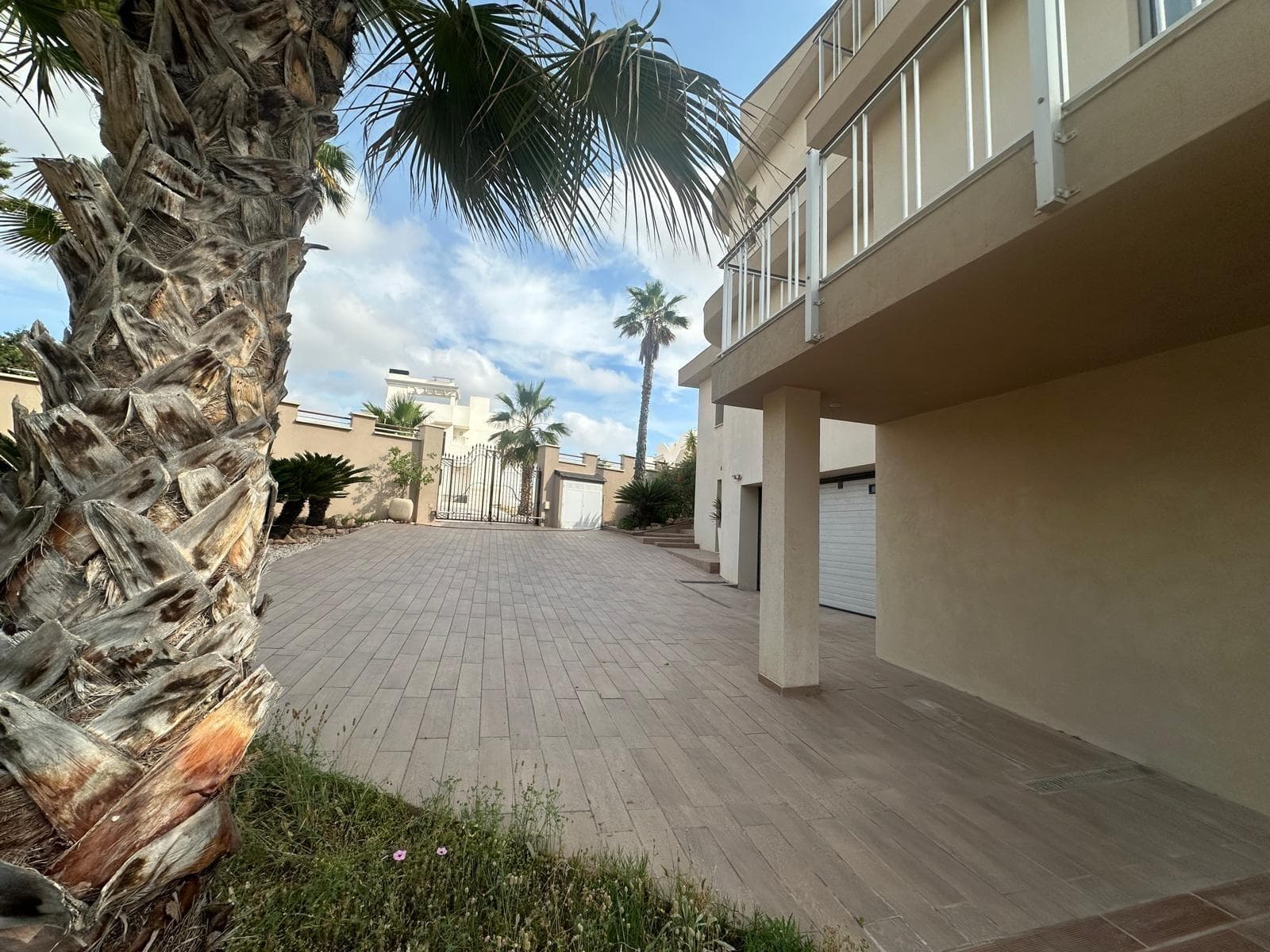 Vrijstaande Villa met 4 slaapkamers in Ciudad Quesada - 7